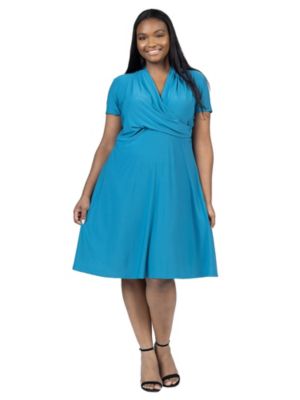 24seven Comfort Apparel Women's Plus Size Short Sleeve Knee Length V Neck Rouched Wrap Dress