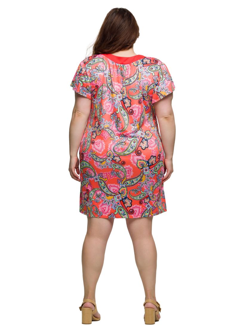Plus Size Pink Paisley Short Sleeve Scoop Neck Mini Dress