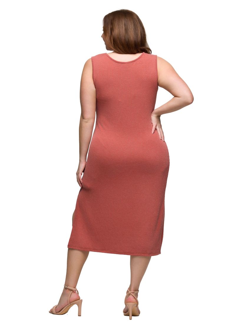 Plus Size Fitted Sleeveless Side Slit Midi Dress