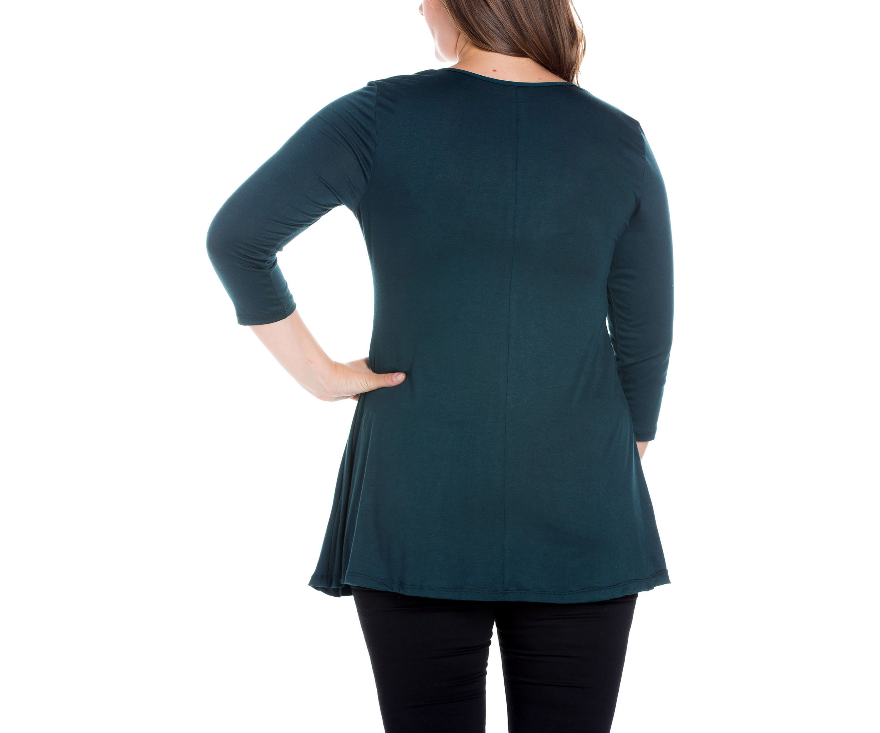 Plus Size 3/4 Sleeve V-Neck Tunic Top