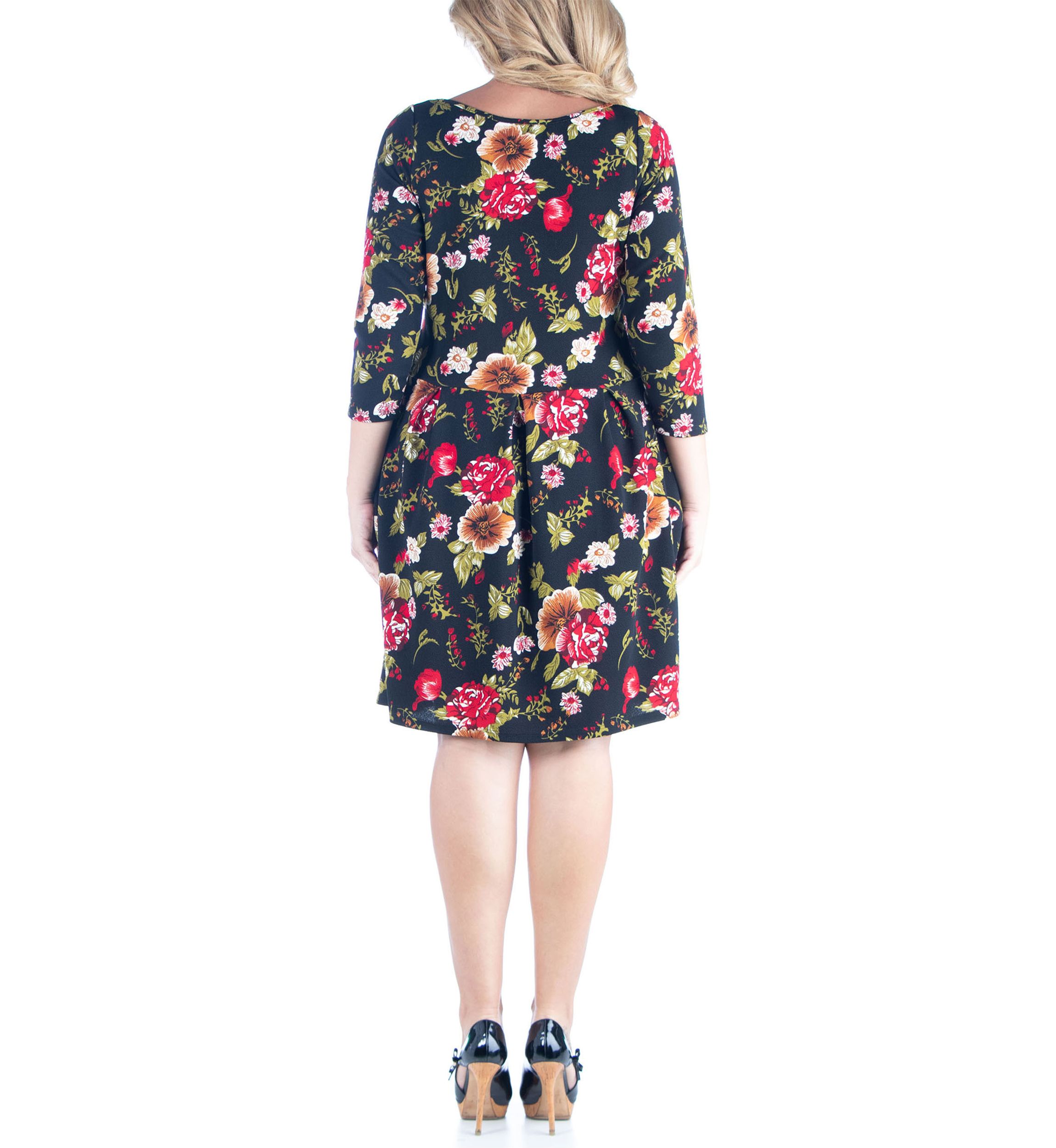 Plus Size Print Knee Length Fit and Flare Pocket Dress