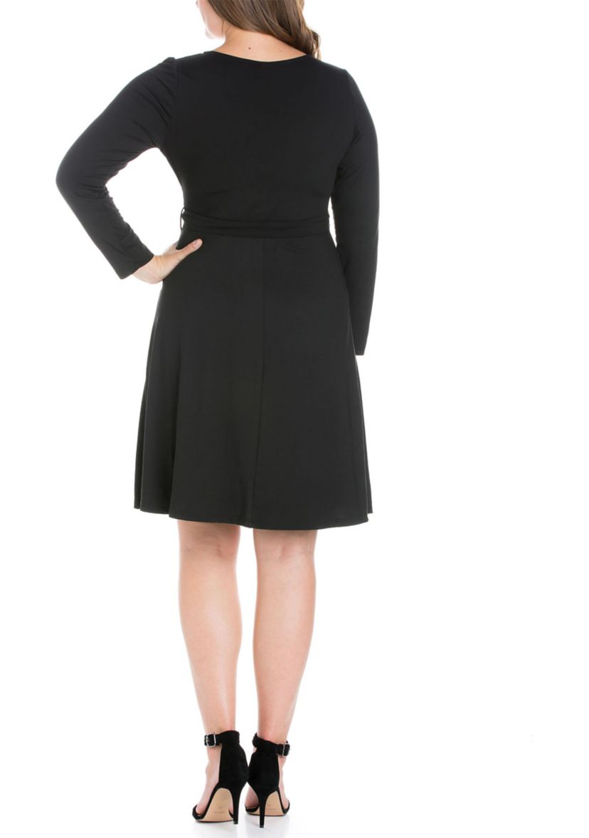 Plus Size Chic V-Neck Long Sleeve Belted Dress