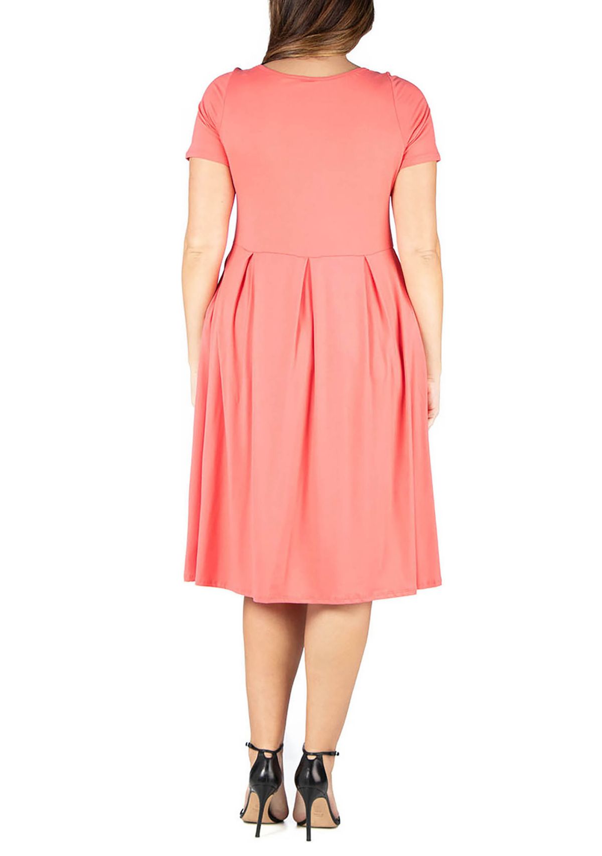 Short Sleeve Plus Size  Midi Skater Dress With Pockets