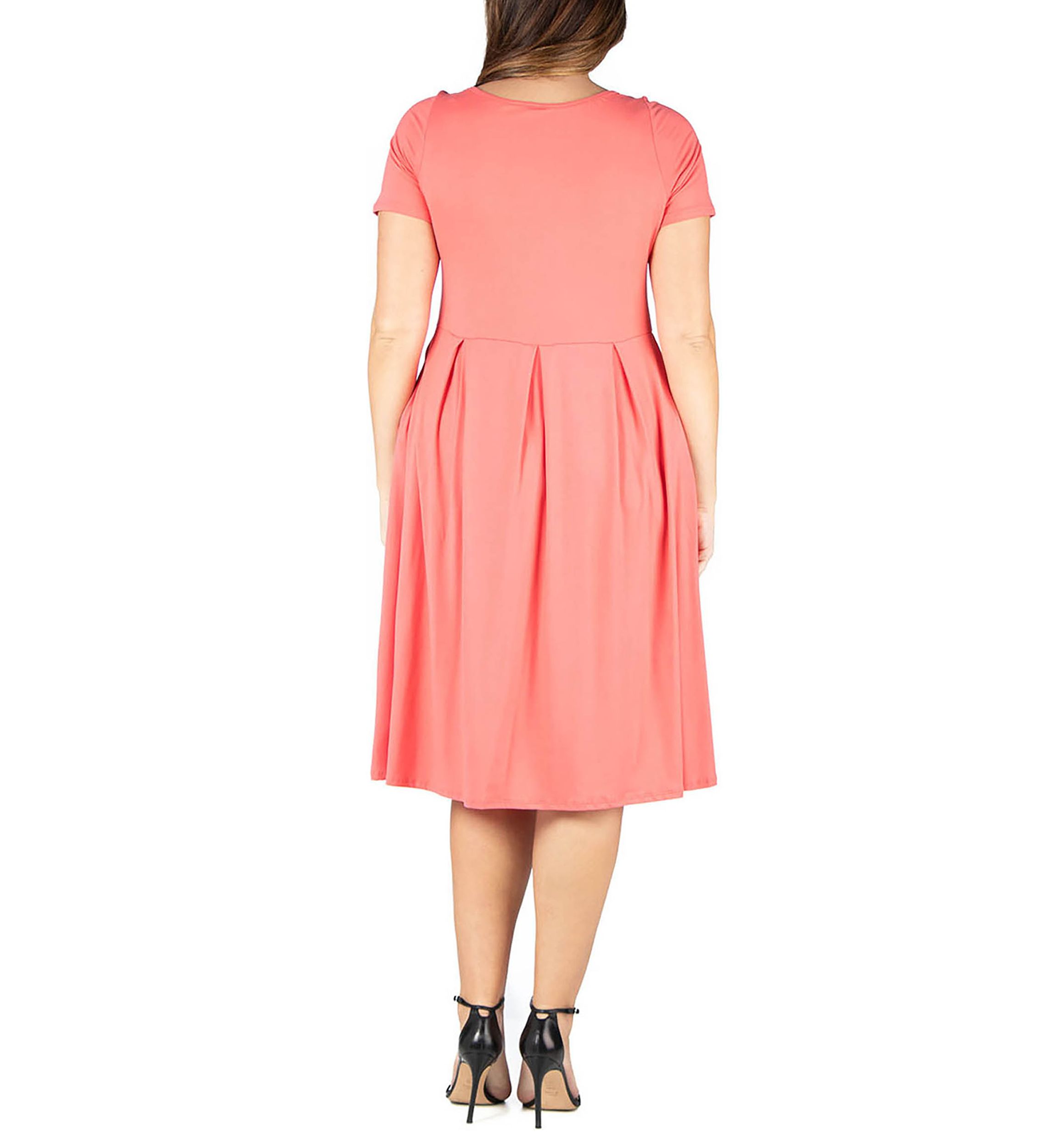 Short Sleeve Plus Size  Midi Skater Dress With Pockets