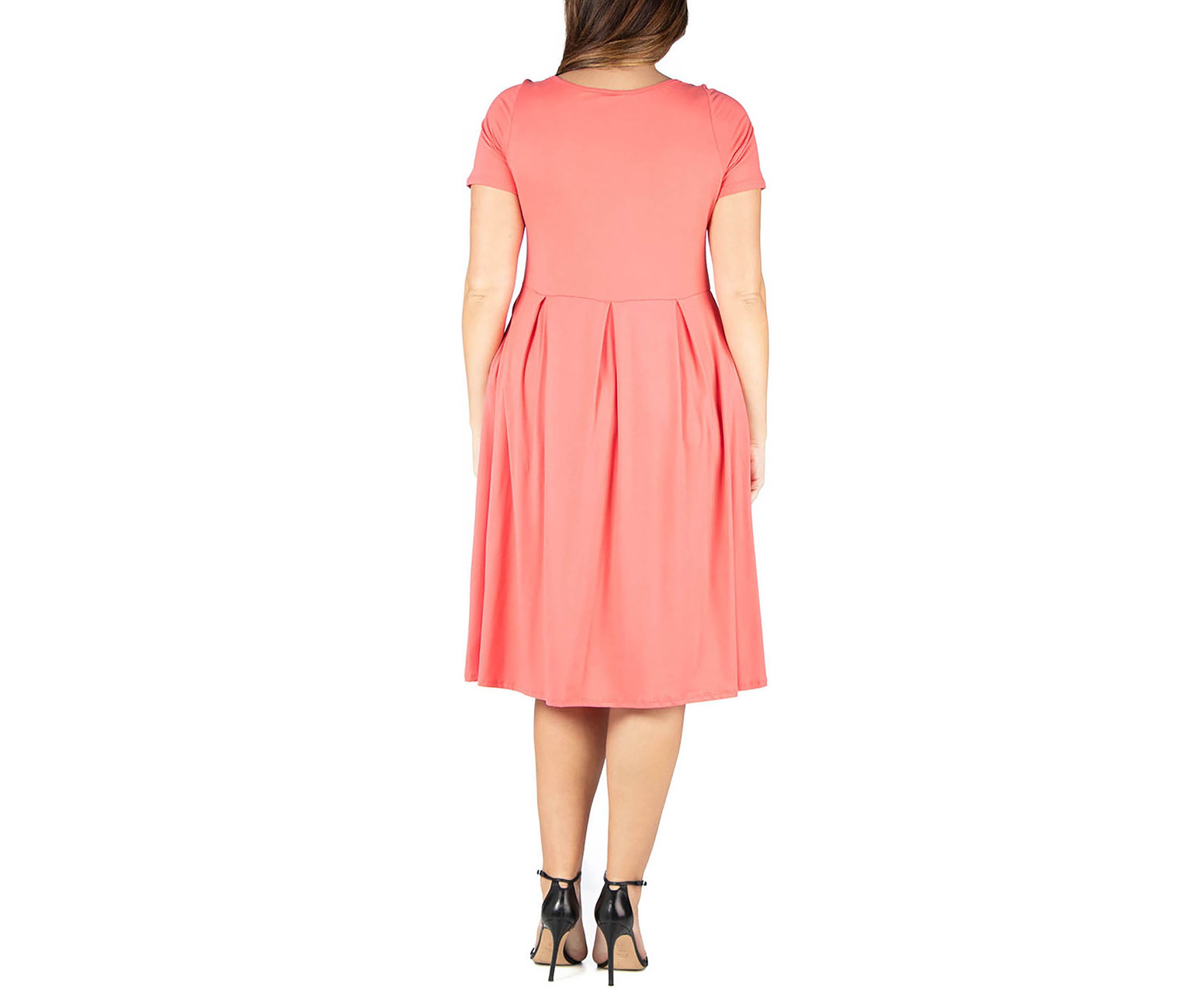 Short Sleeve Plus Size  Midi Skater Dress With Pockets