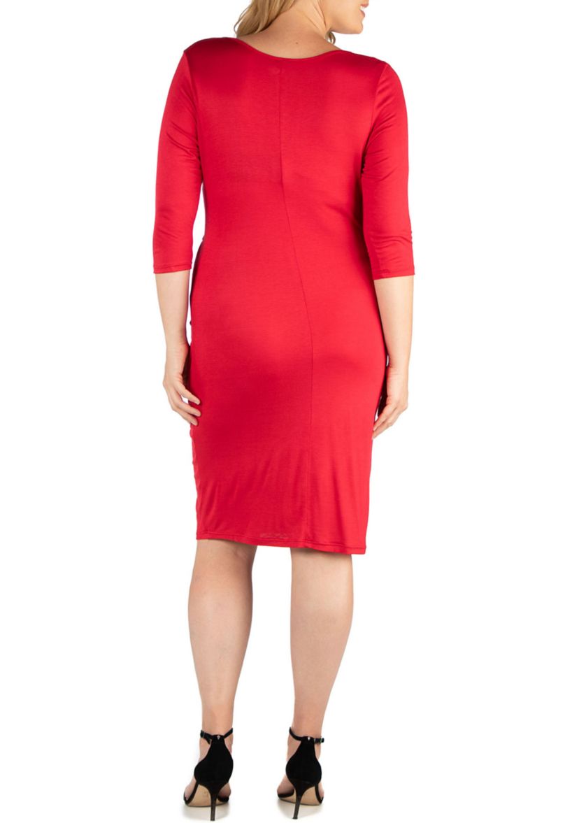 Plus Size Knee Length V-Neck Dress