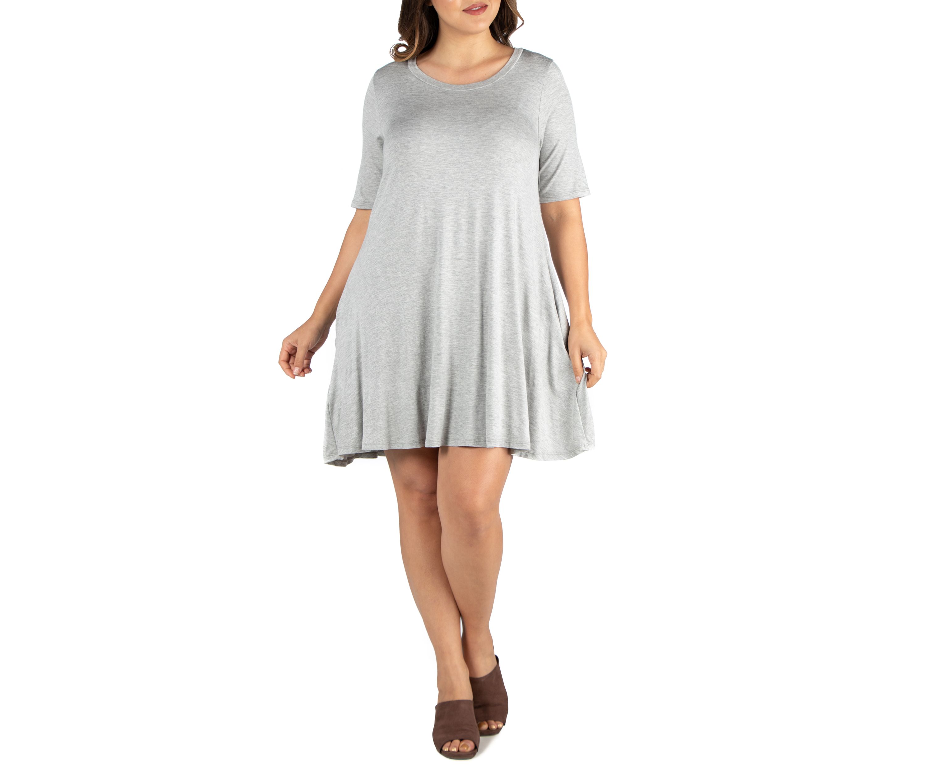 Plus Size Knee Length Pocket T-Shirt Dress