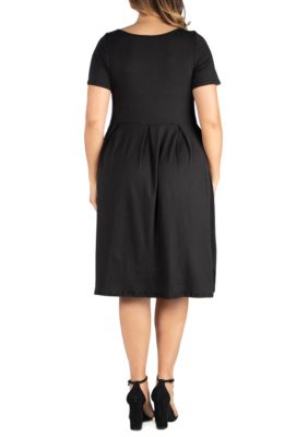 Plus Short Sleeve Midi Skater Dress with Pockets