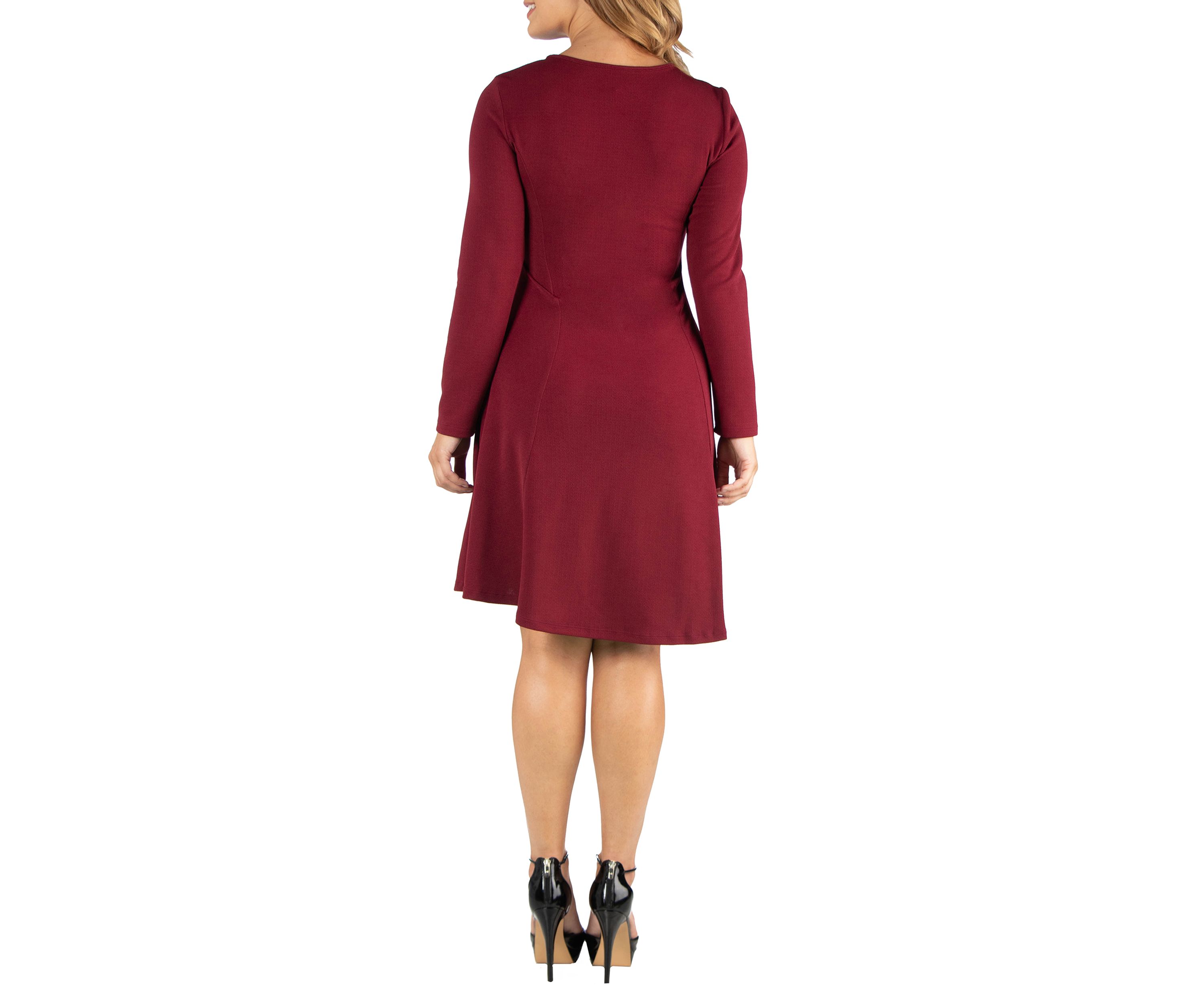 Plus Size Simple Long Sleeve Knee Length Flared Dress