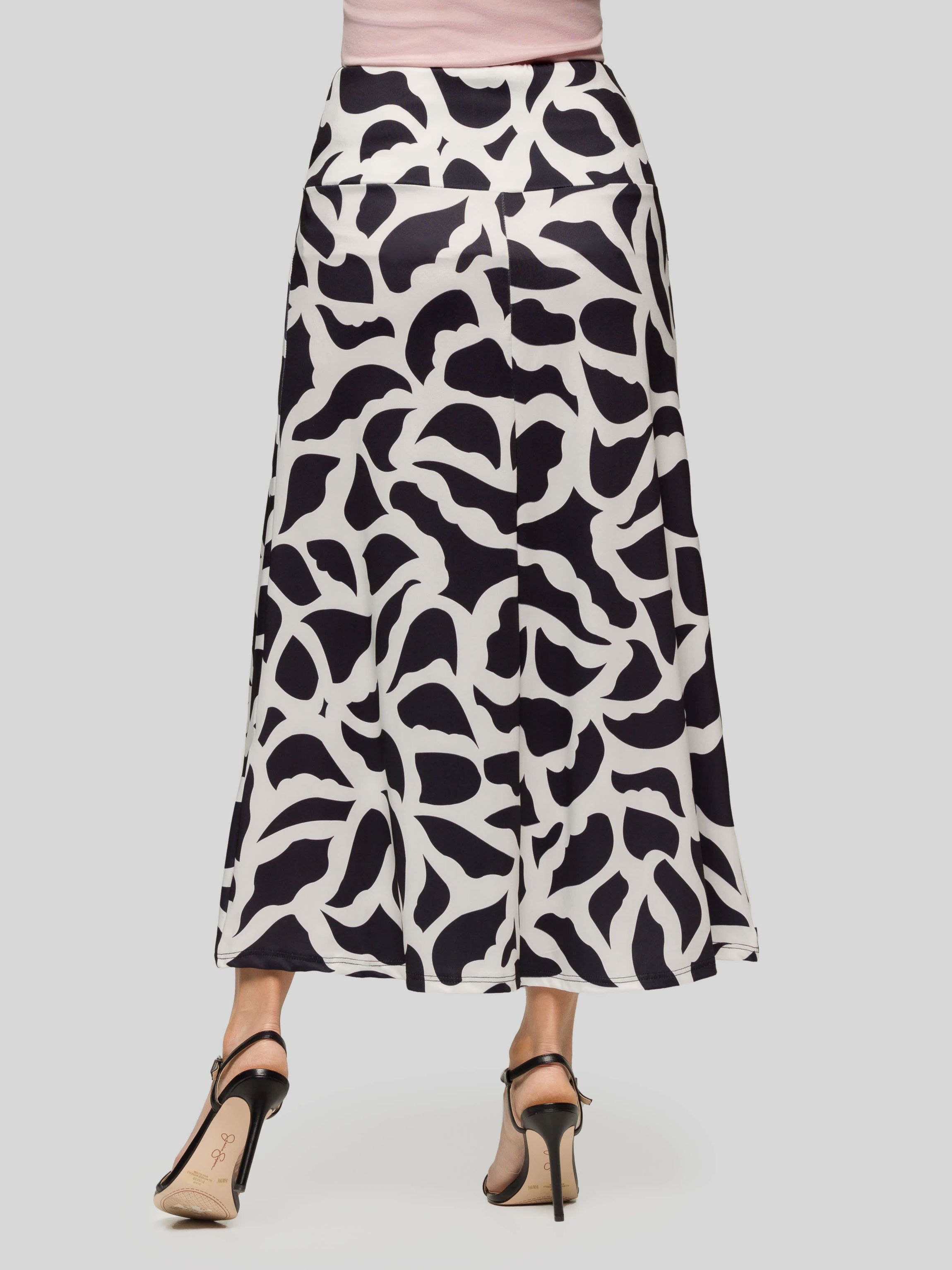 Womens Black and White Print Elastic Waist A Line Maxi Skirt
