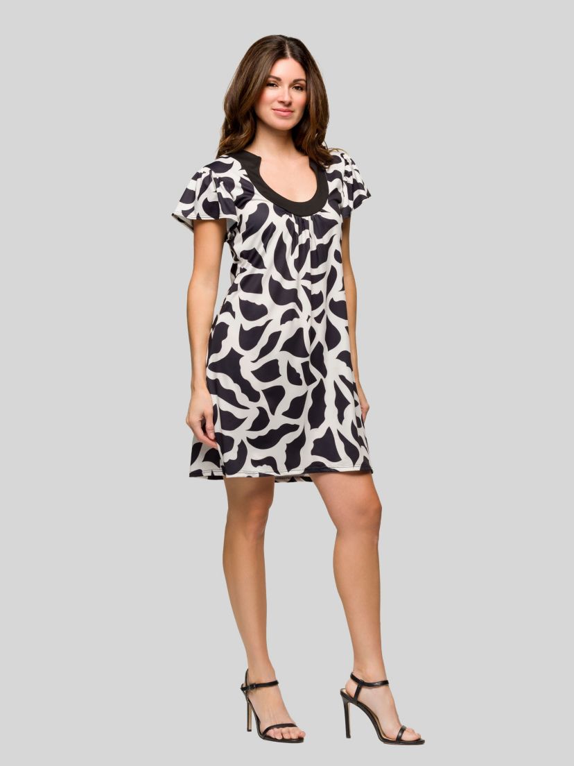 Womens Black and White Short Sleeve Scoop Neck Mini Dress