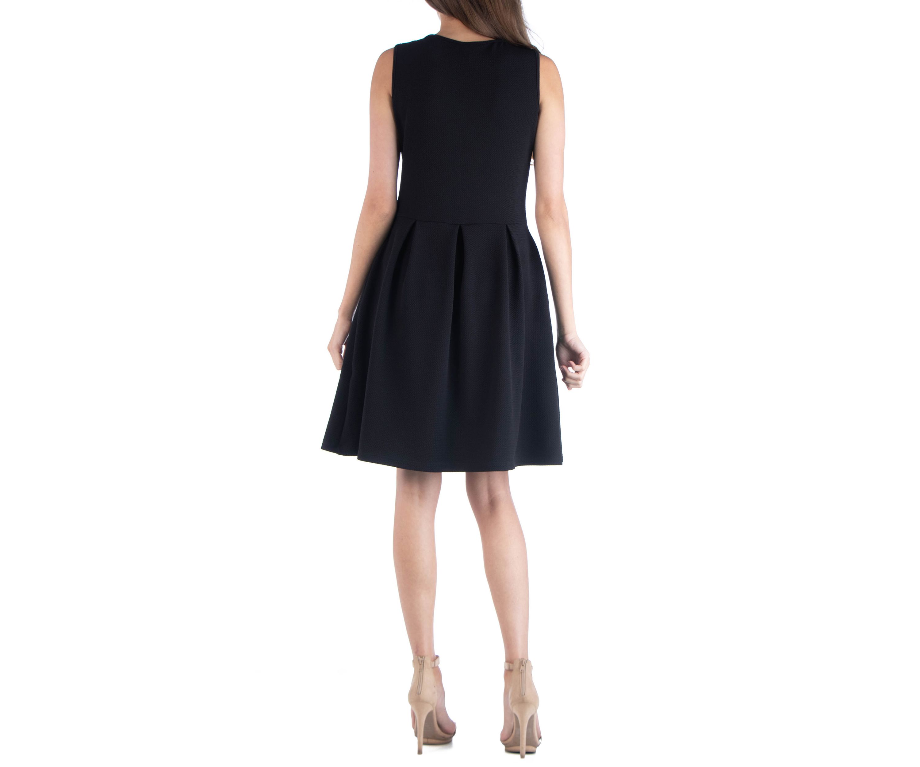Sleeveless Pleated Skater Dress with Pockets