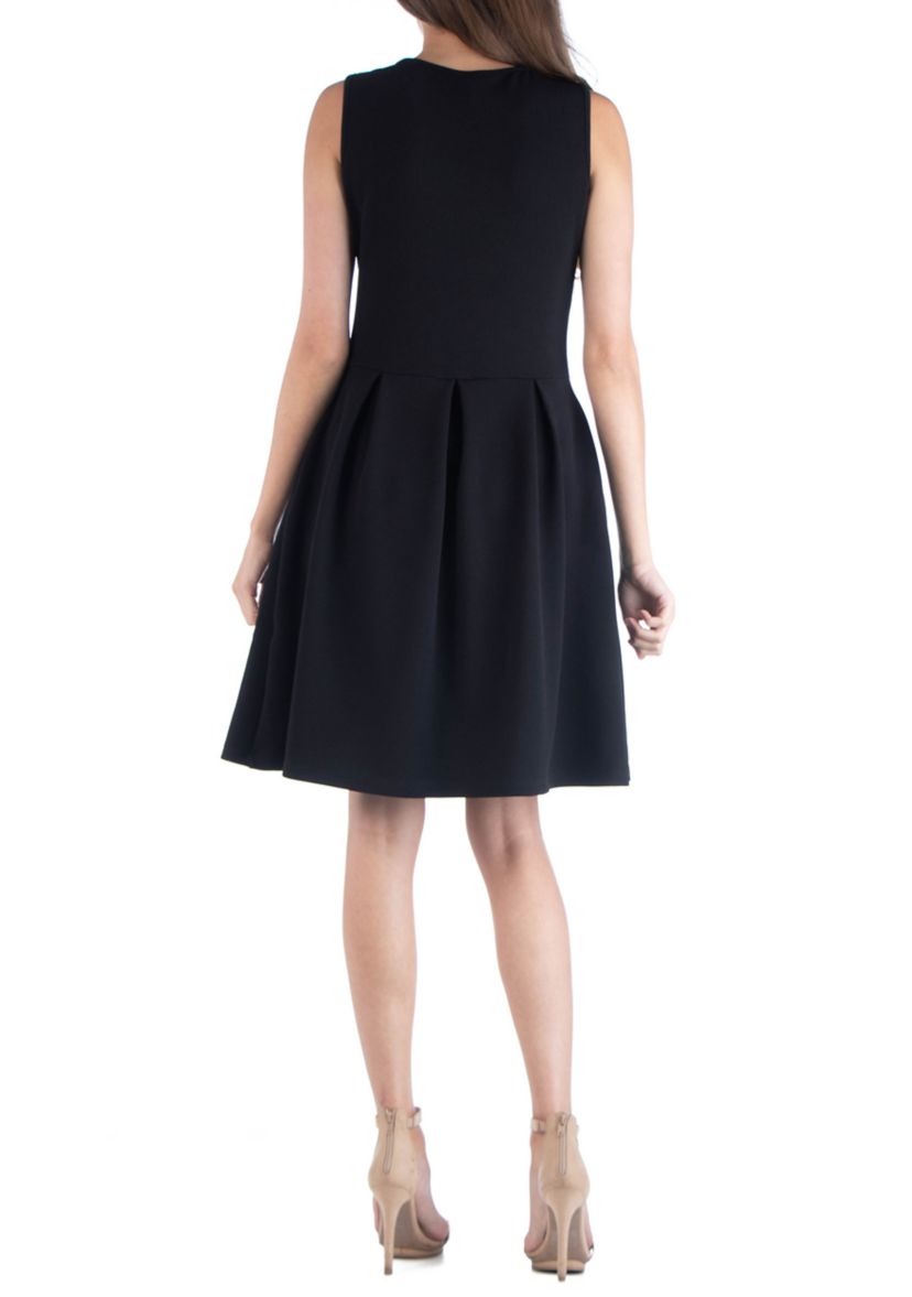 Sleeveless Pleated Skater Dress with Pockets