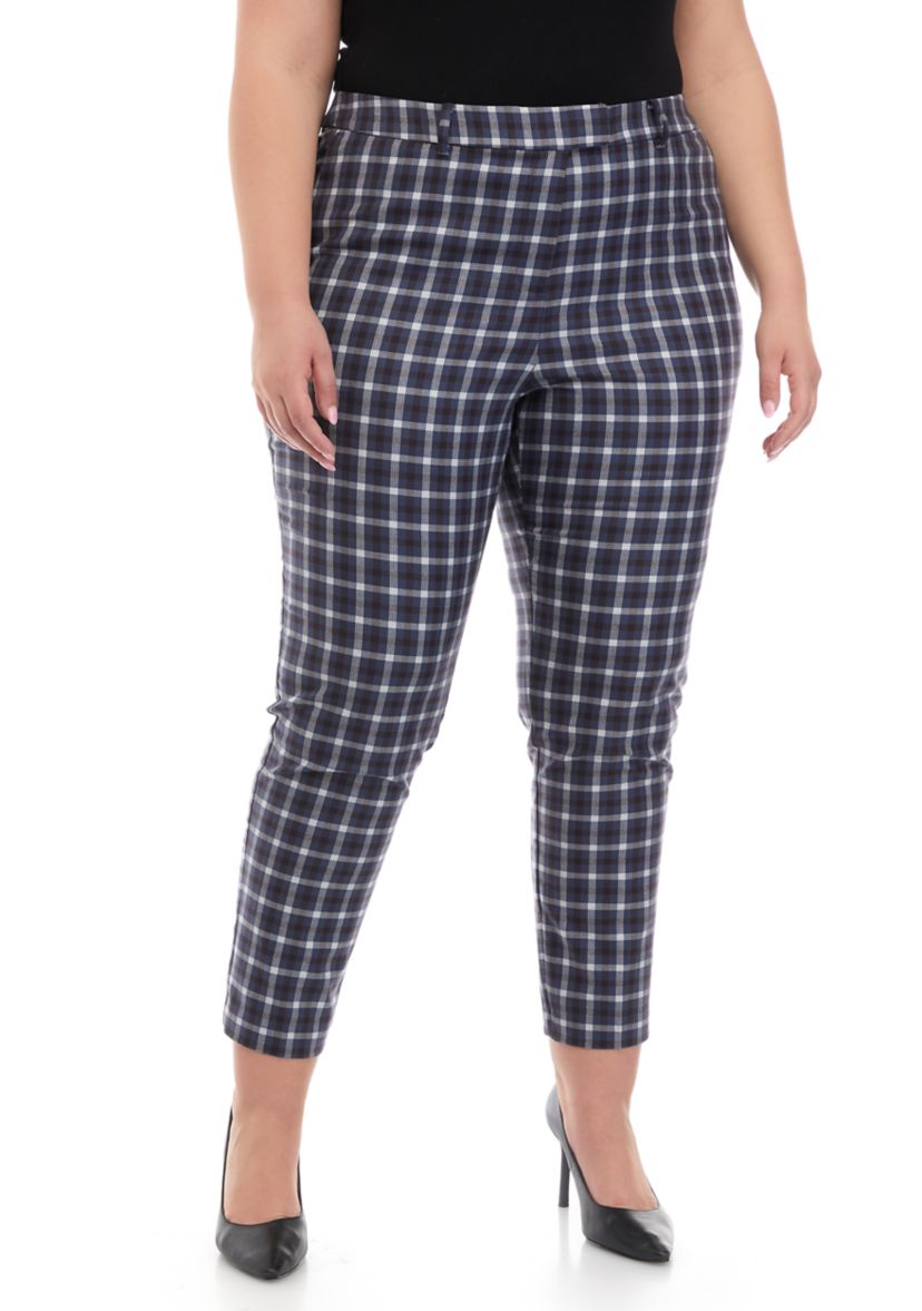 Plus Size Slim Crop Pants