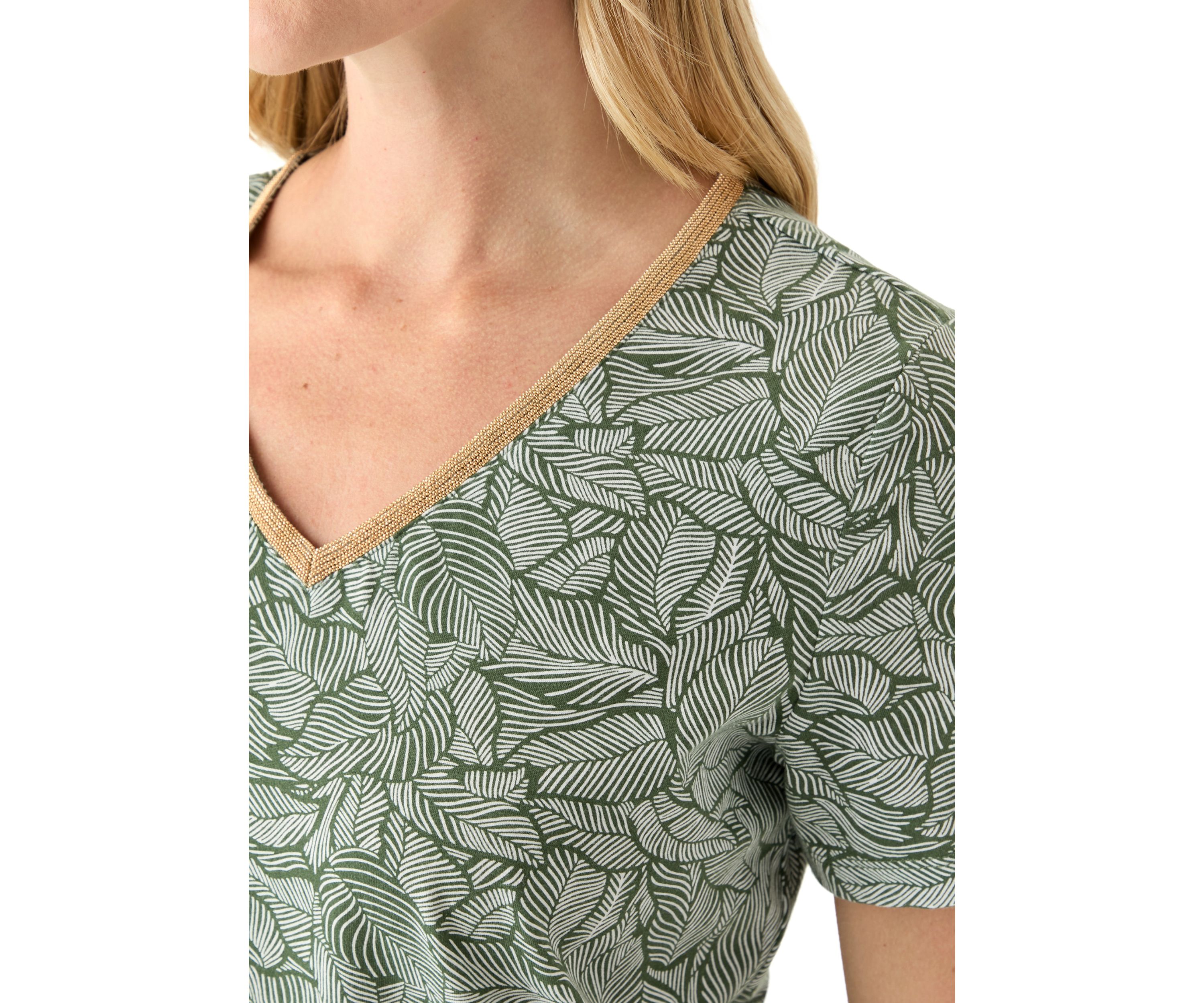 Petite Short Sleeve V-Neck Printed Trim Top 