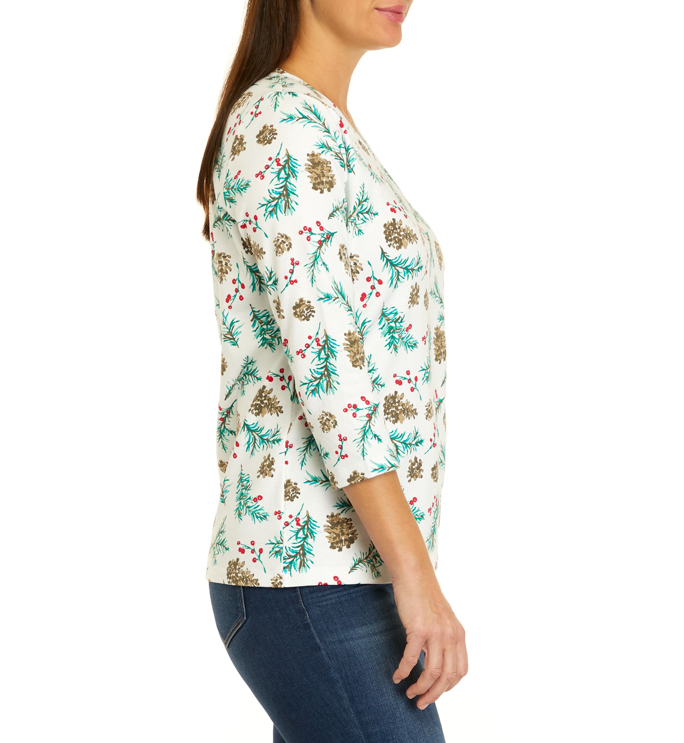 Womens 3/4 Sleeve V-Neck Allover Print Top