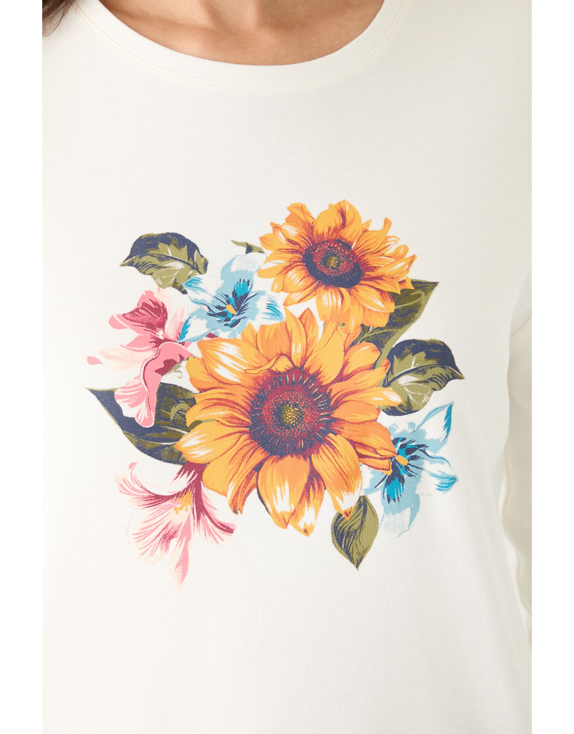 Womens Long Sleeve Crew Neck Graphic T-Shirt