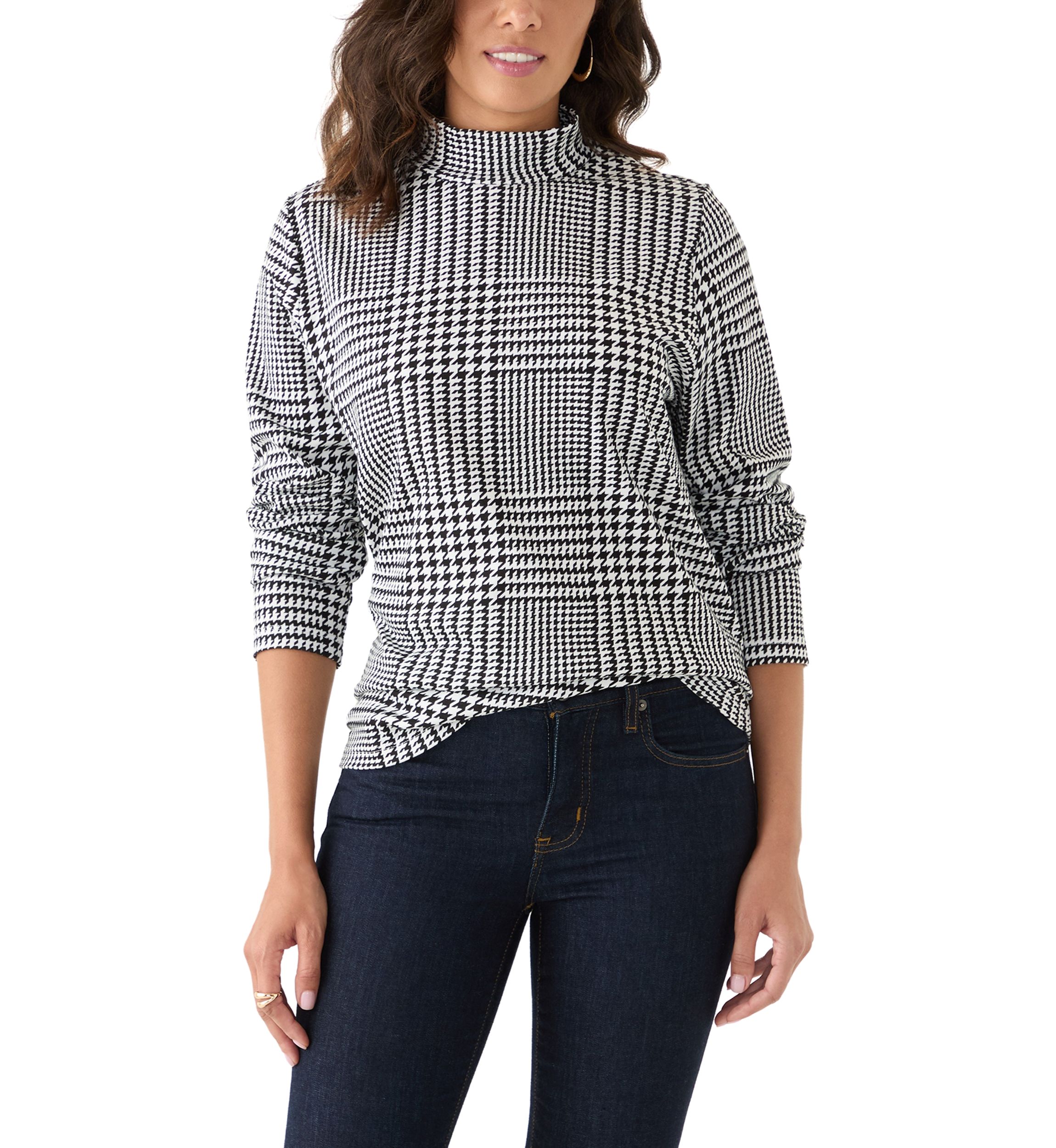Womens Long Sleeve Mock Neck Printed T-Shirt