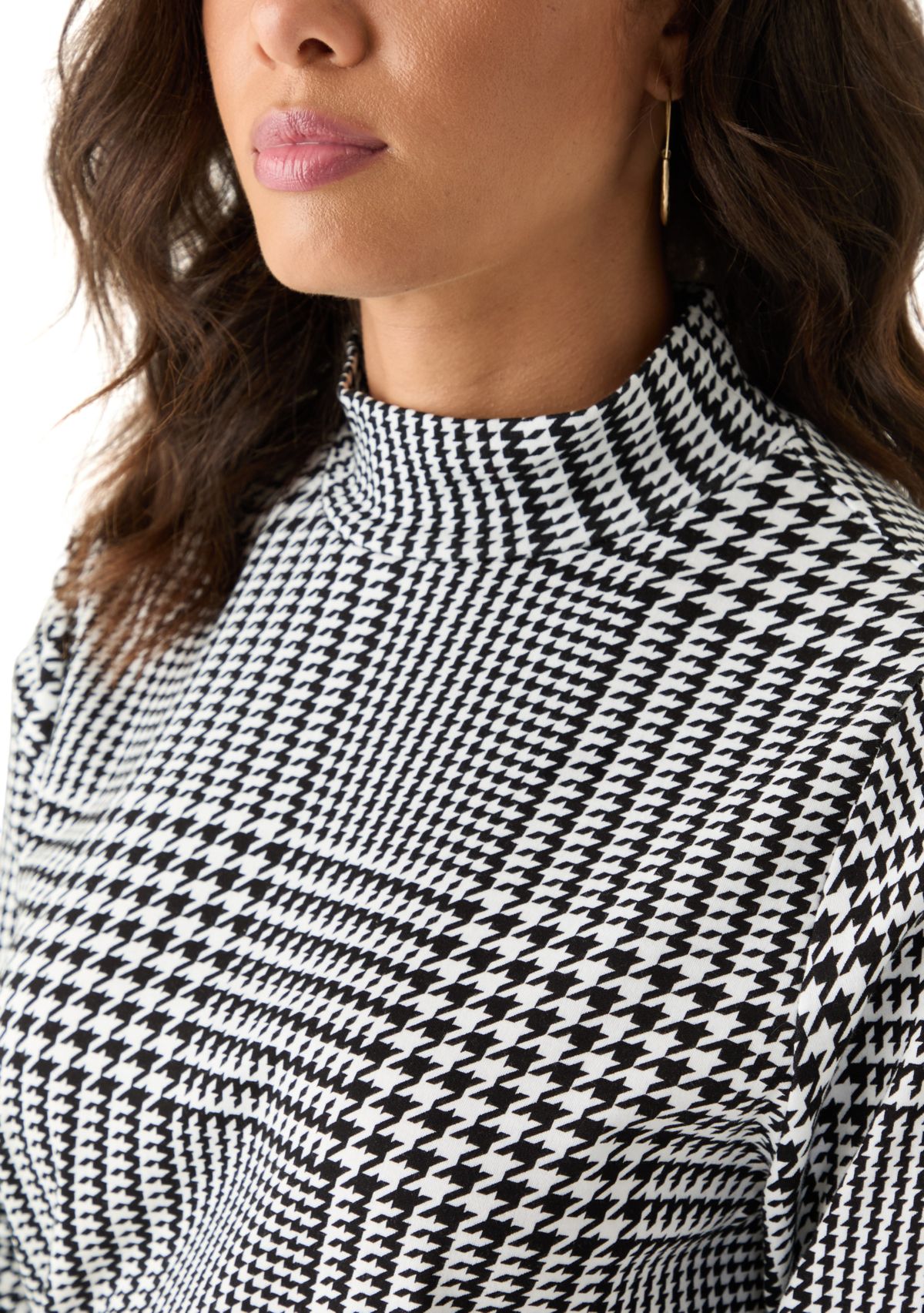 Womens Long Sleeve Mock Neck Printed T-Shirt