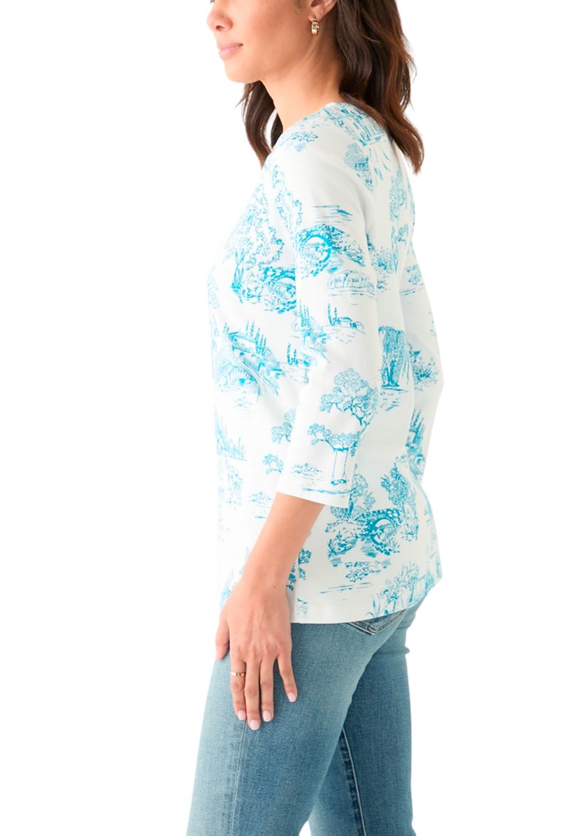 Womens 3/4 Sleeve Split Neck Allover Print Top