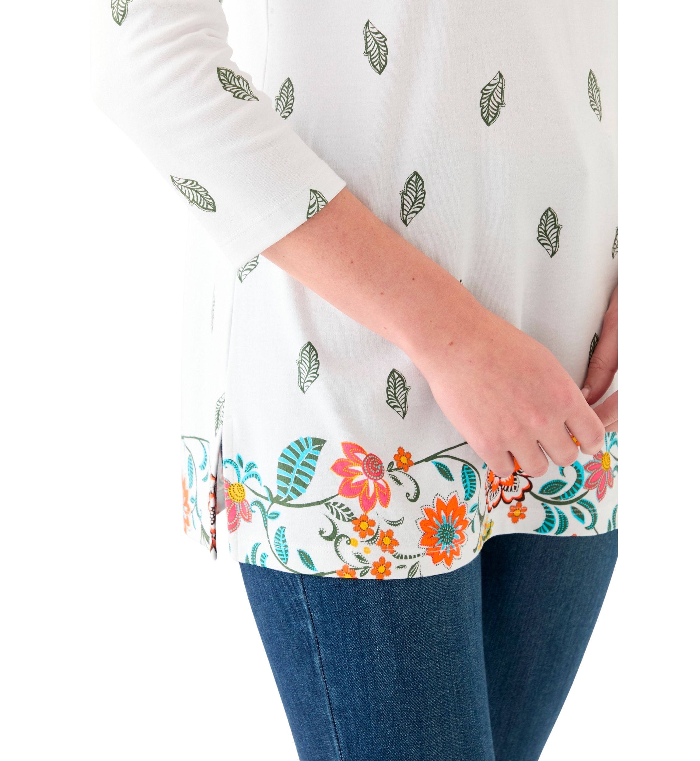 Womens 3/4 Sleeve Boat Neck Placement Print Top