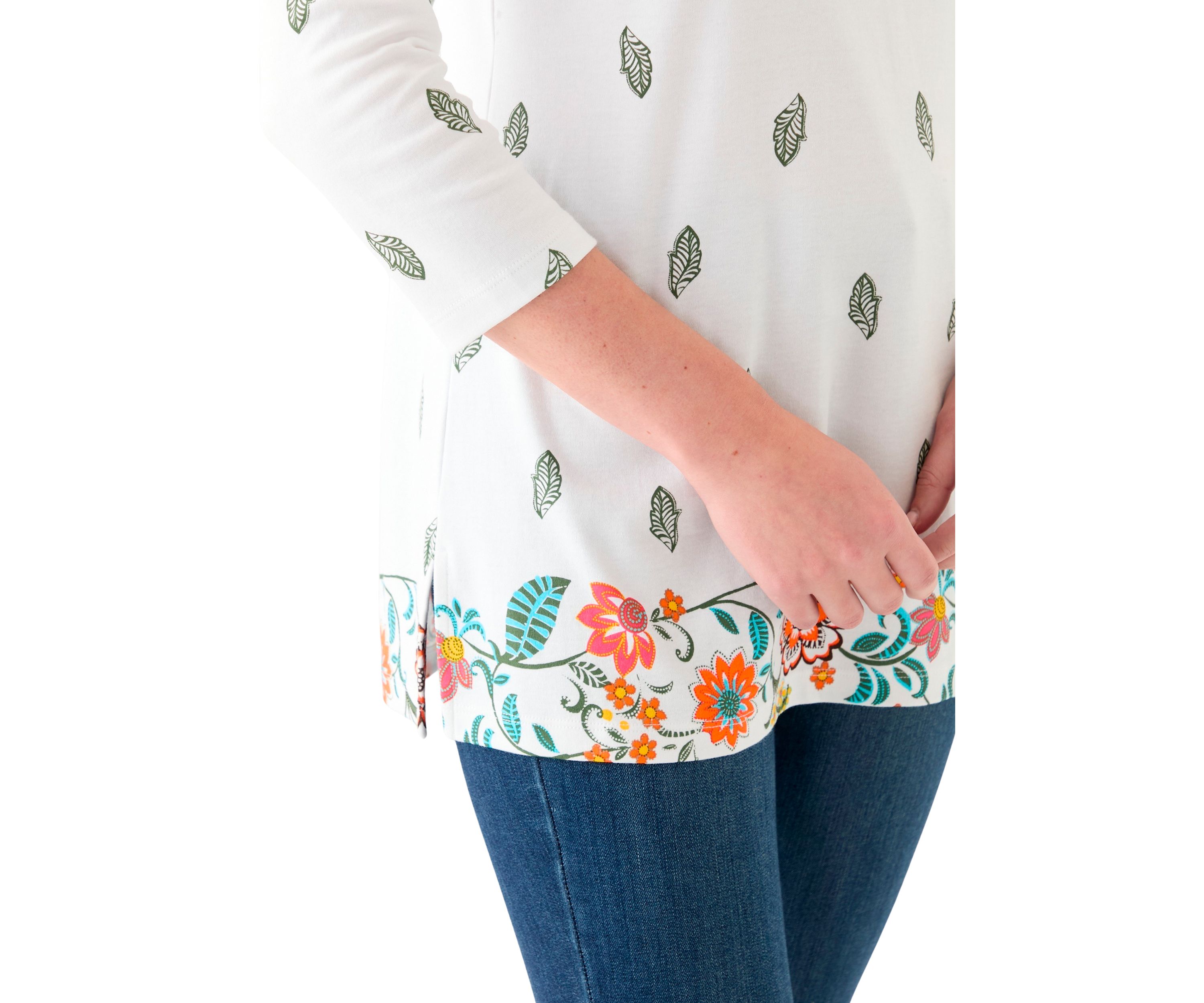 Womens 3/4 Sleeve Boat Neck Placement Print Top