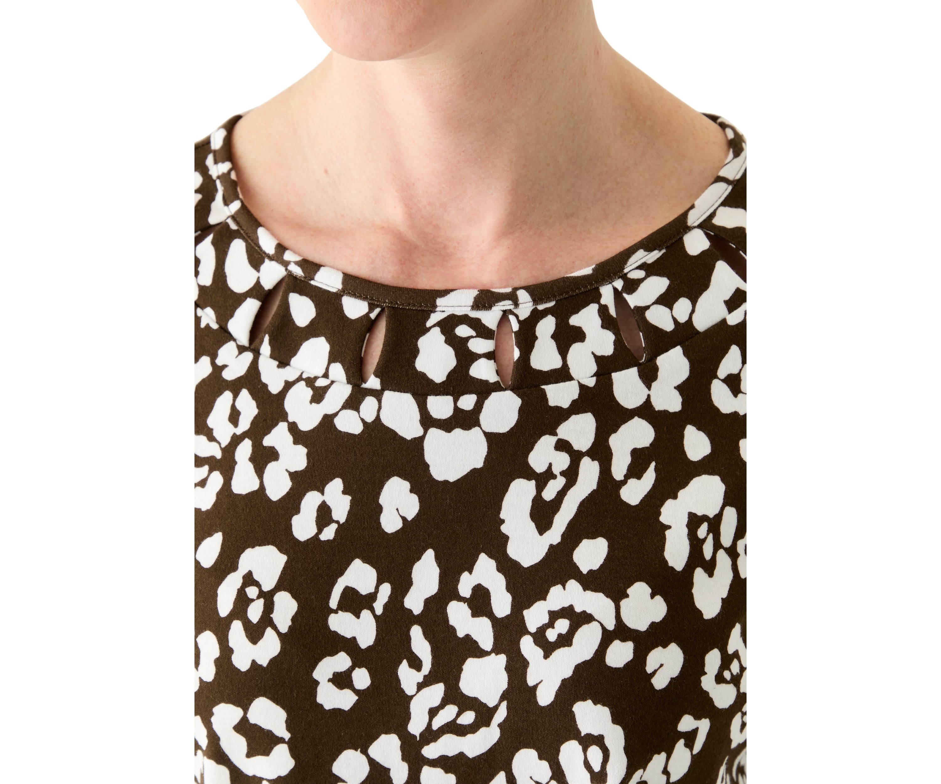 Womens Cutout Detail Printed Top