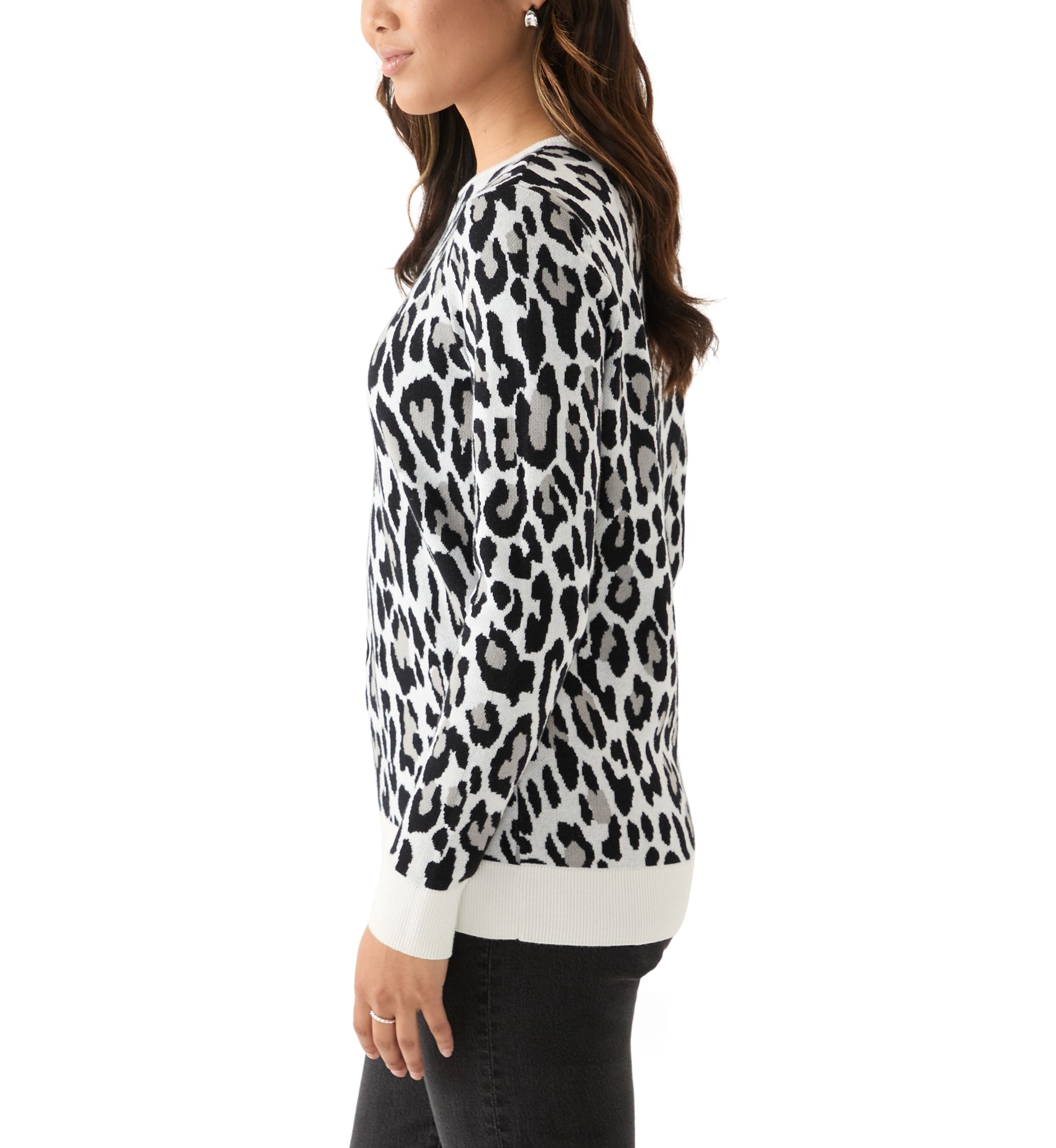 Womens Animal Printed Jacquard Knit Sweater