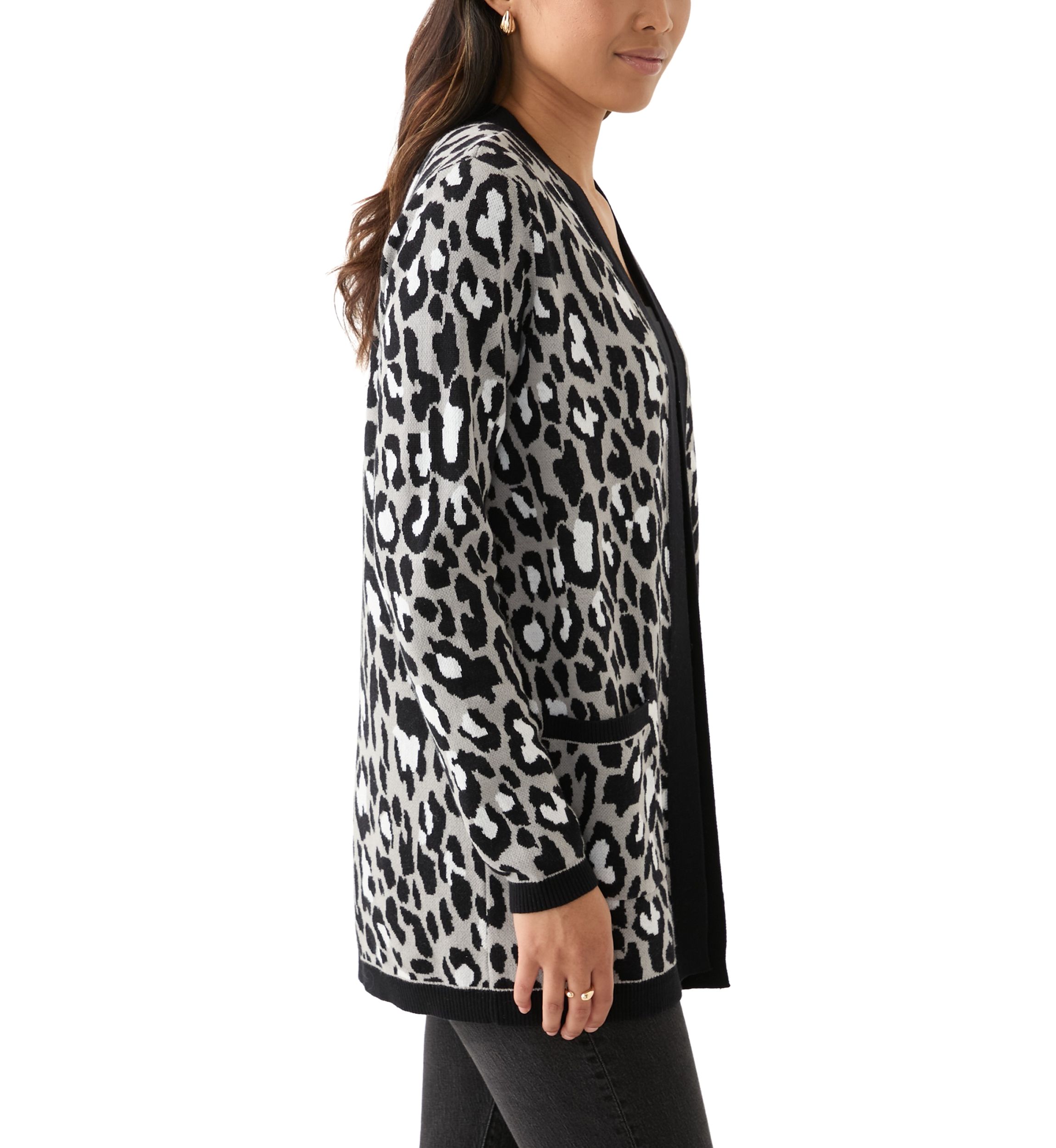 Womens Printed Jacquard Knit Cardigan