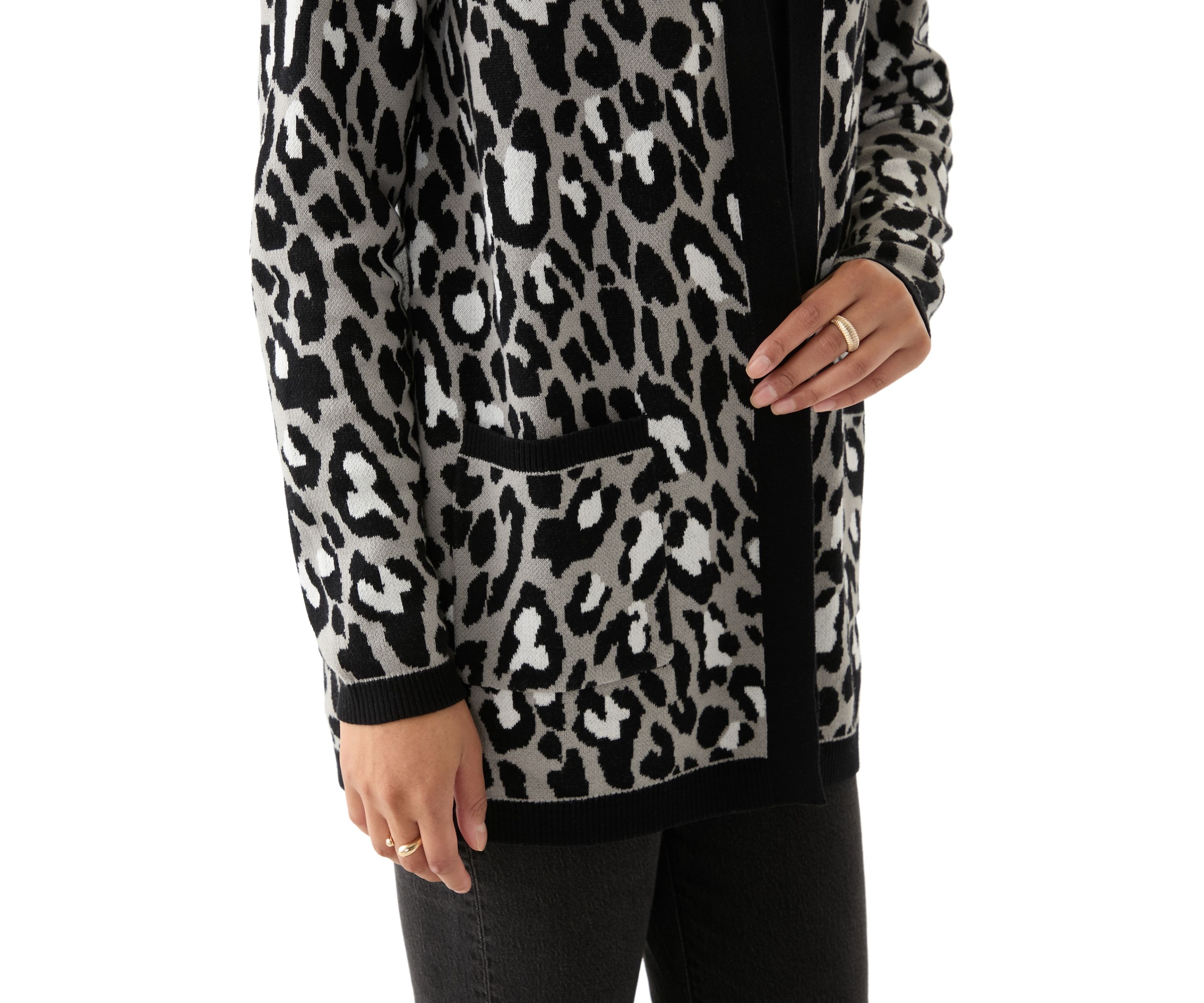 Womens Printed Jacquard Knit Cardigan