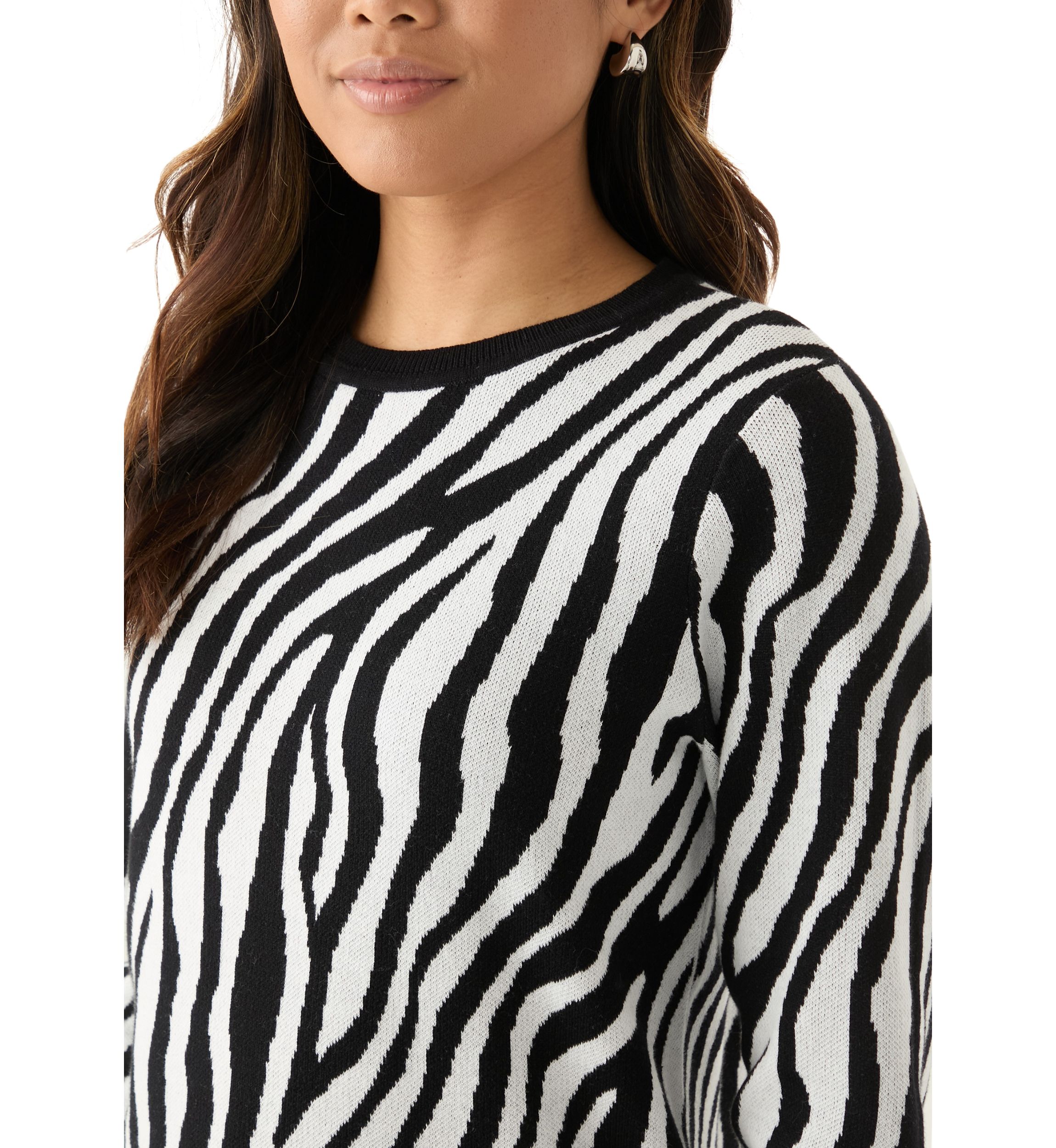 Womens Crew Neck Jacquard Knit Zebra Printed Sweater