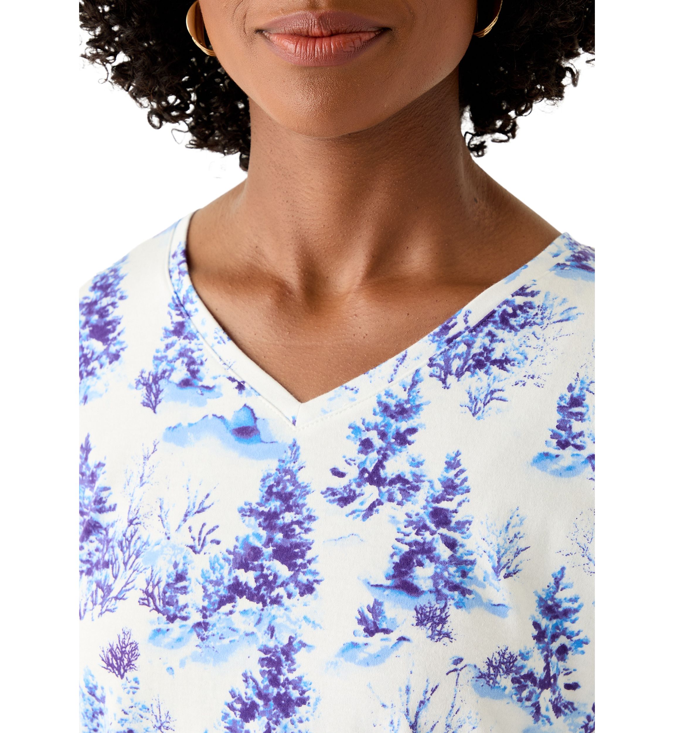 Womens 3/4 Sleeve V-Neck Printed T-Shirt