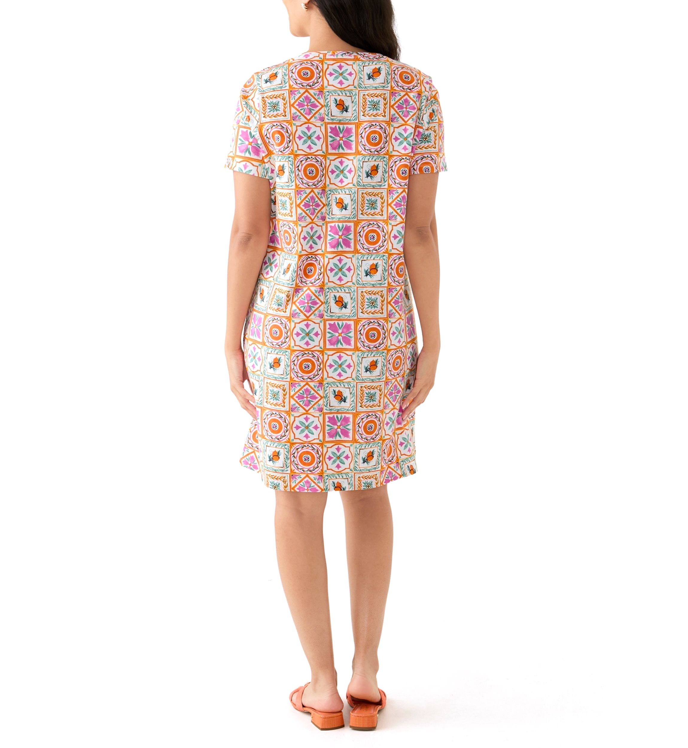 Womens Short Sleeve Crew Neck Mega Allover Print Dress