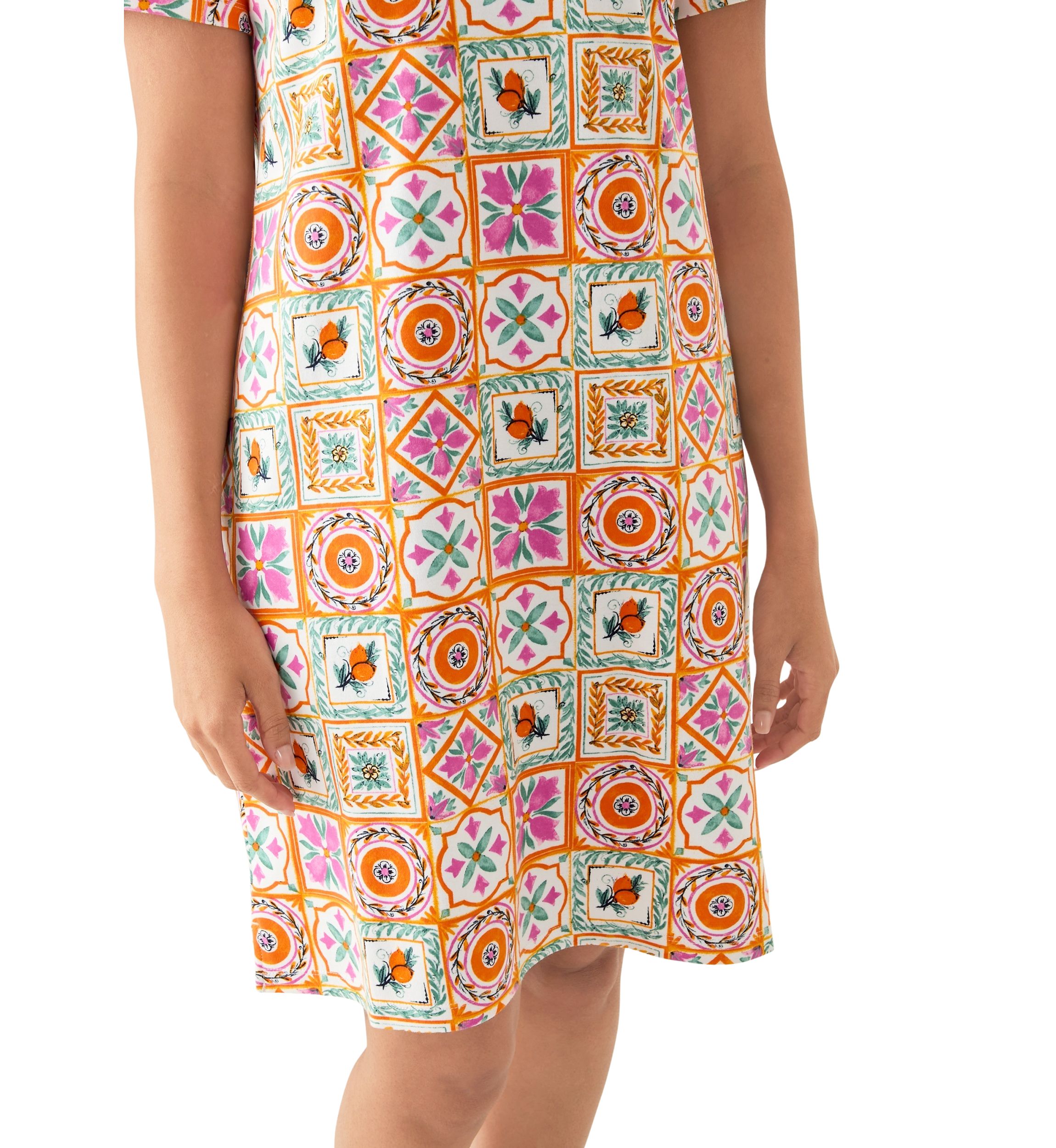 Womens Short Sleeve Crew Neck Mega Allover Print Dress