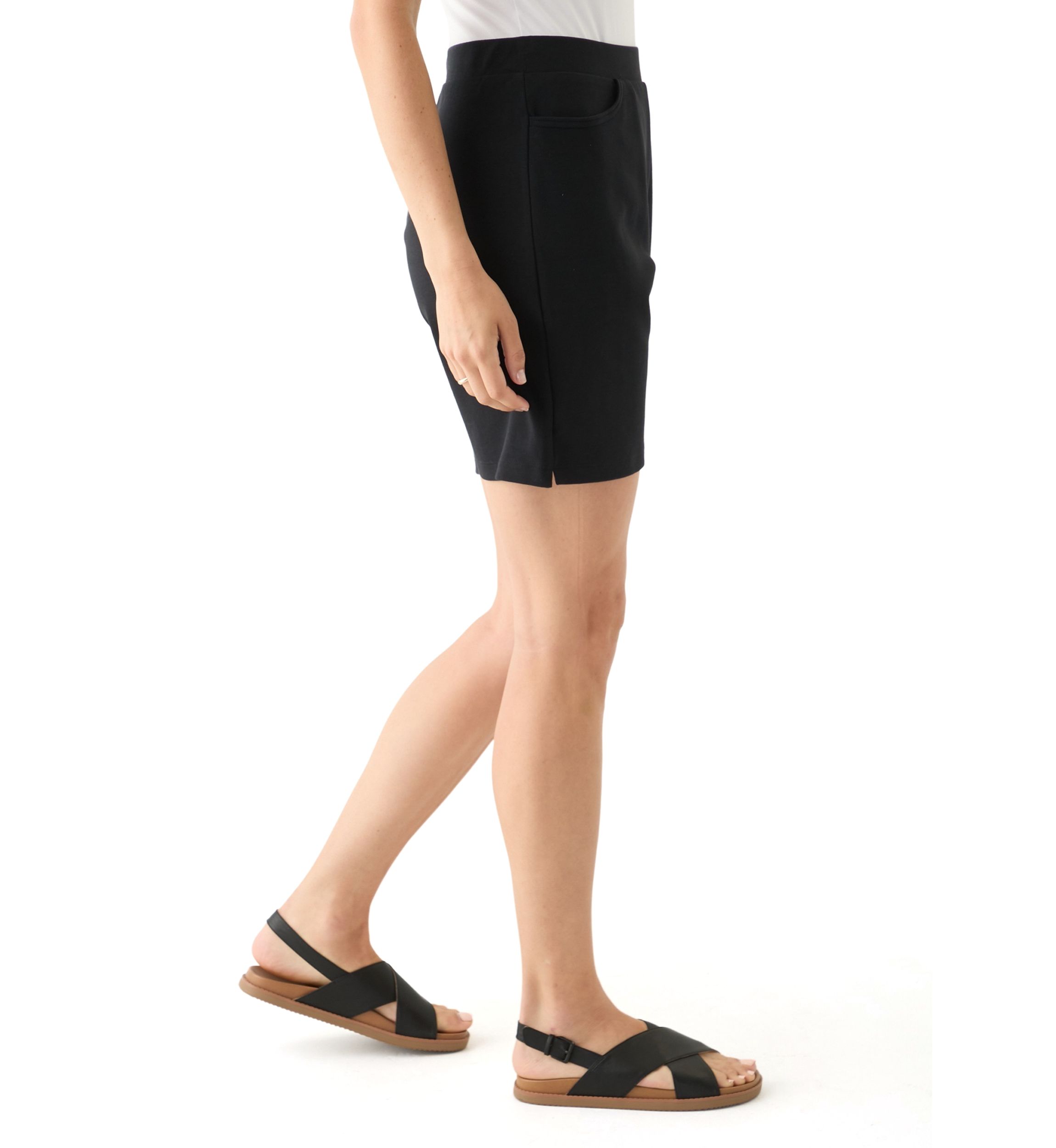 Womens Knit Solid Shorts