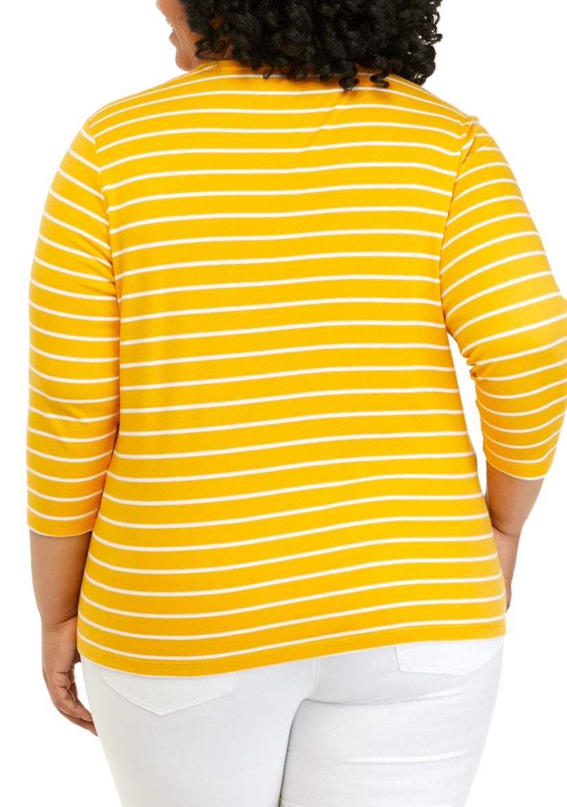 Plus Size 3/4 Sleeve Crew Neck Top