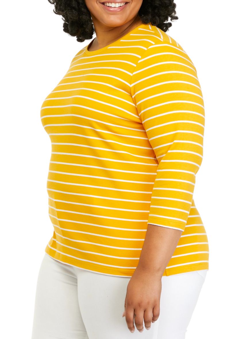 Plus Size 3/4 Sleeve Crew Neck Top