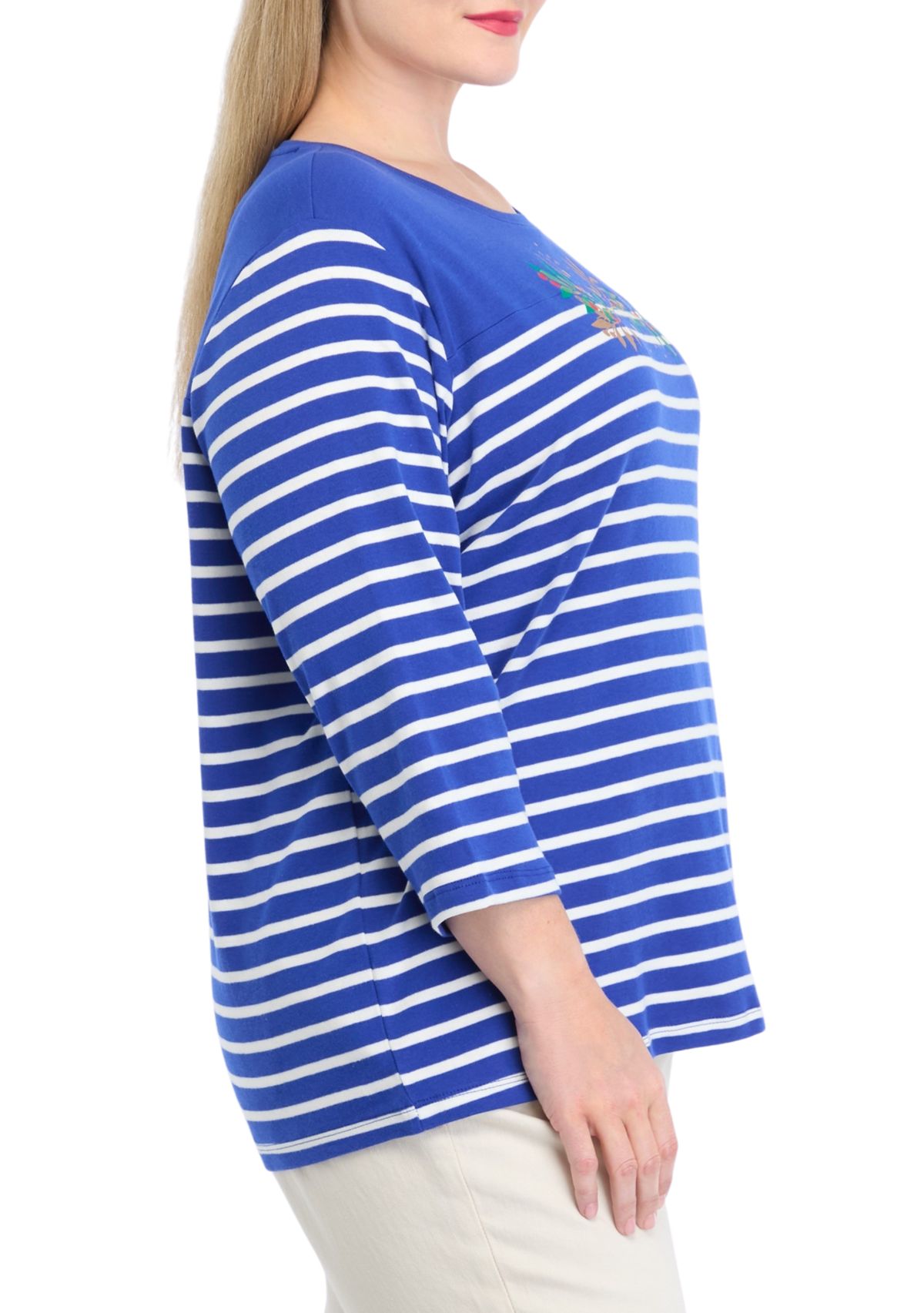 Plus Size 3/4 Sleeve Crew Yoke Graphic T-Shirt