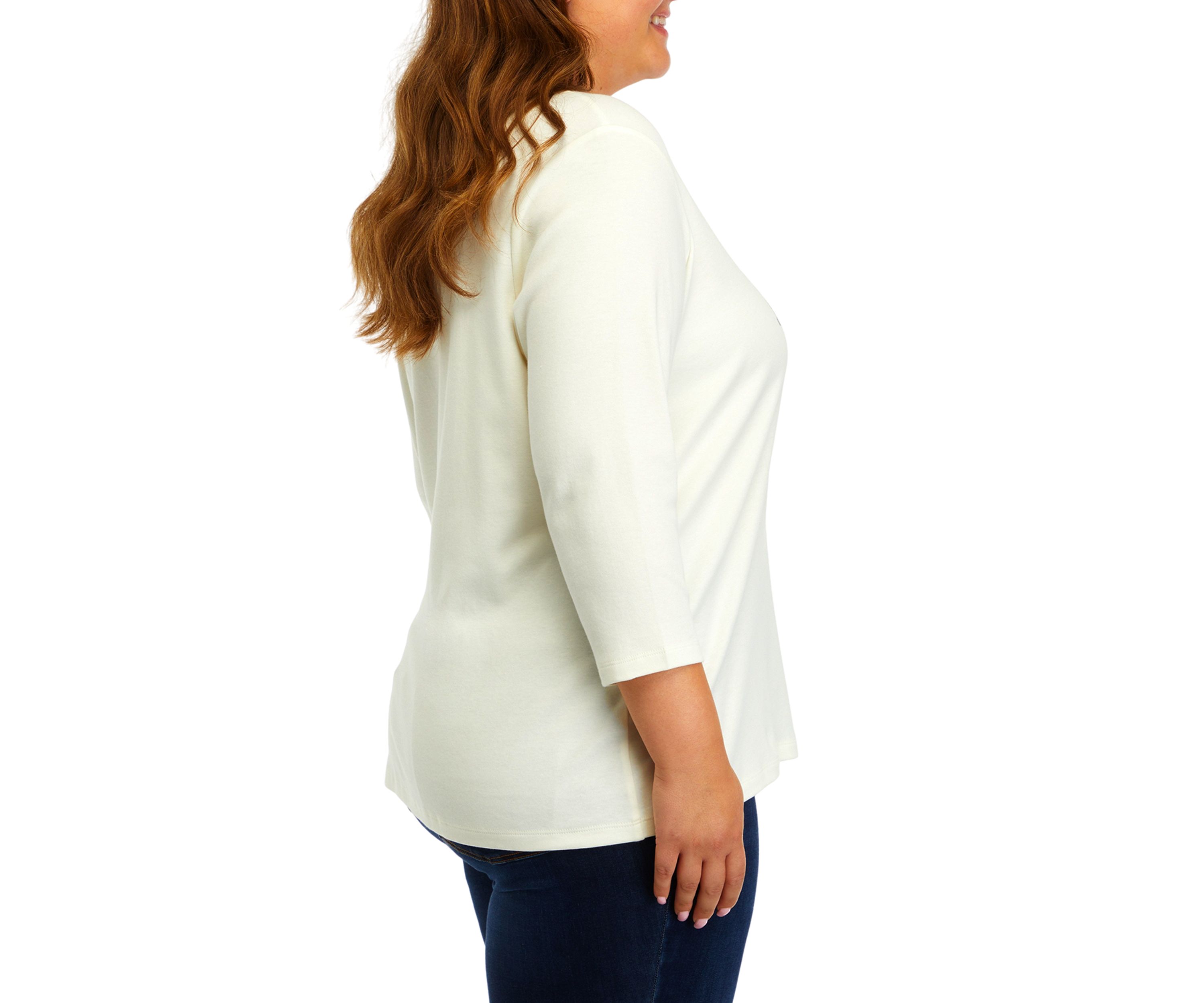 Plus Size Holiday Graphic T-Shirt 