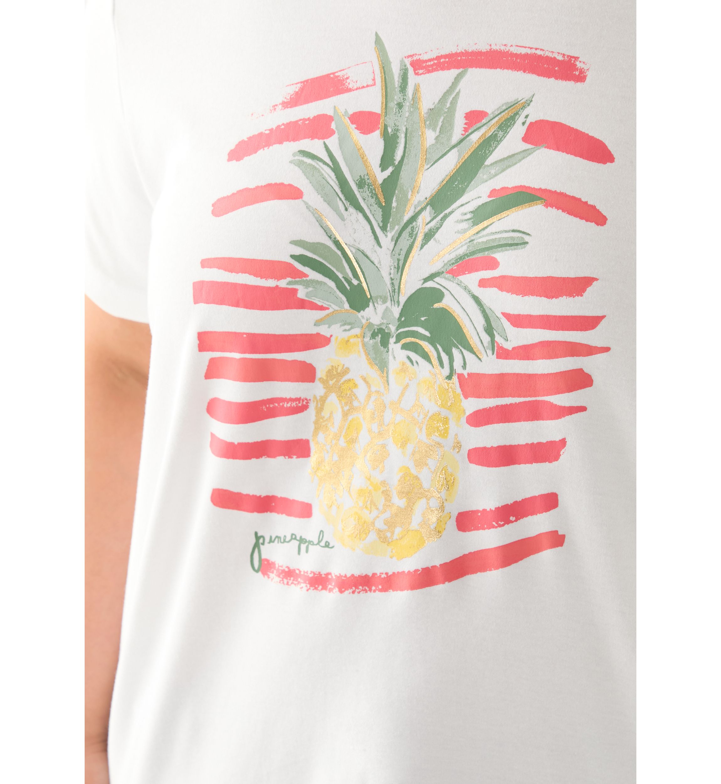 Plus Size Short Sleeve Crew Neck Graphic T-Shirt