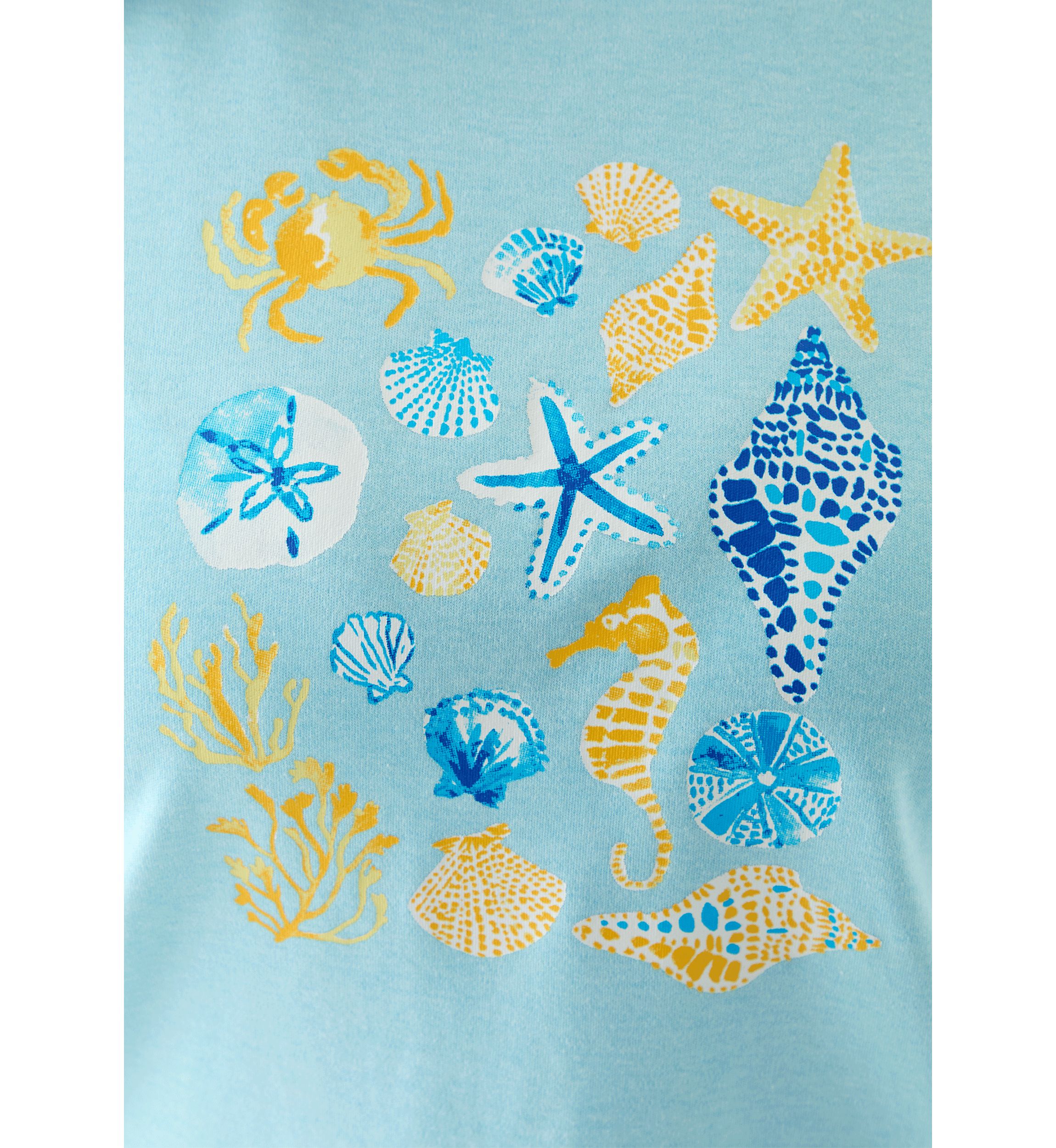 Plus Size Seashell Graphic T-Shirt 