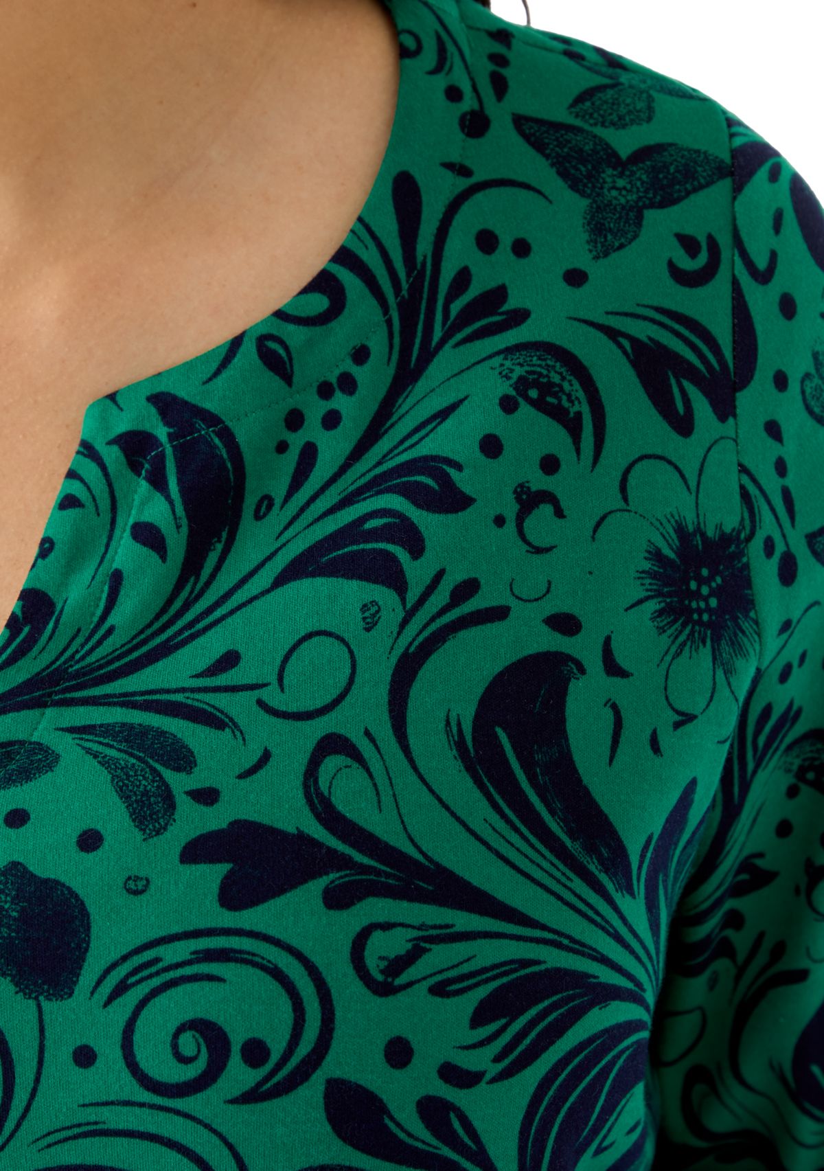 Plus Size 3/4 Sleeve Split Neck Allover Print Top