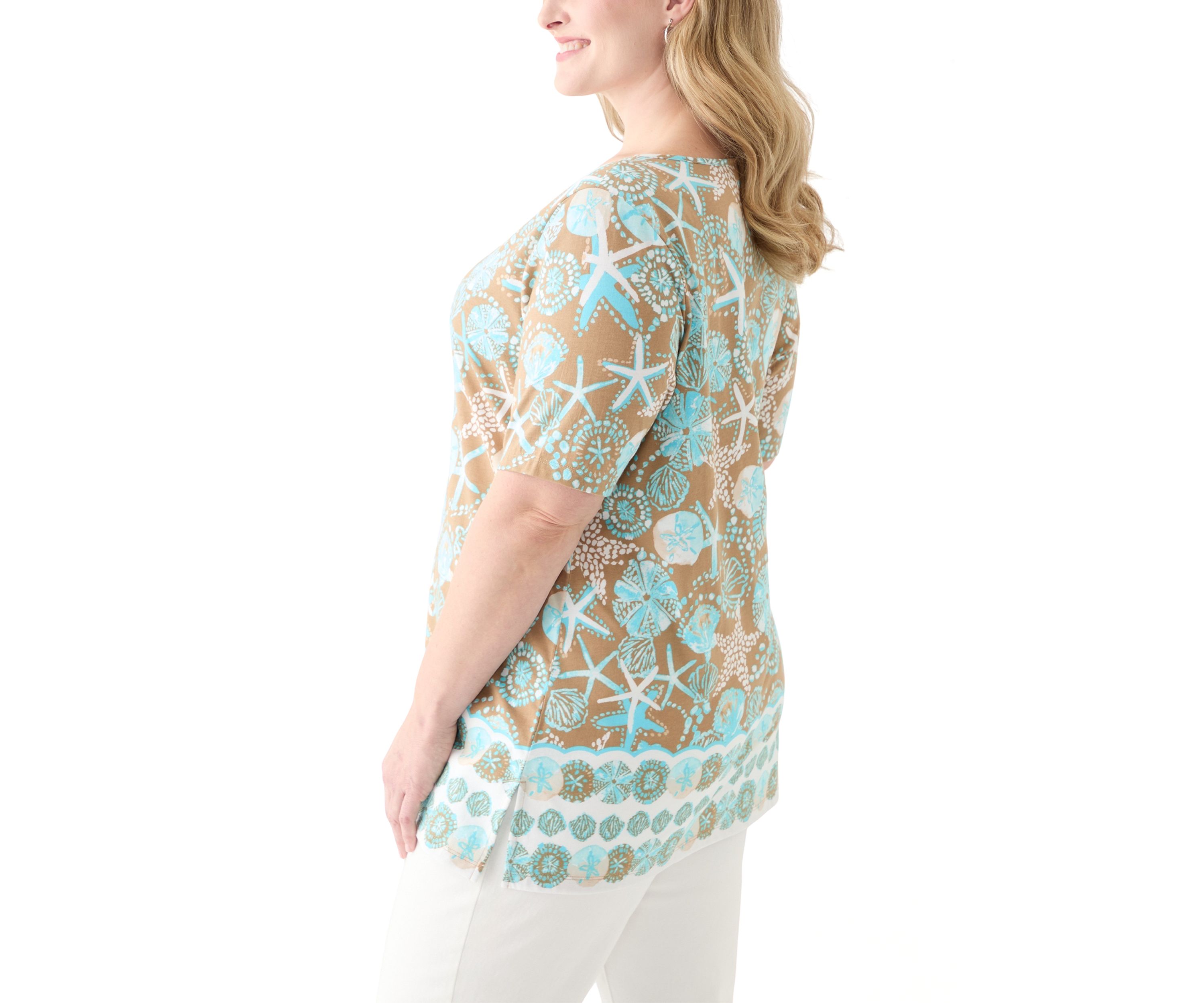 Plus Size Keyhole Border Printed Top