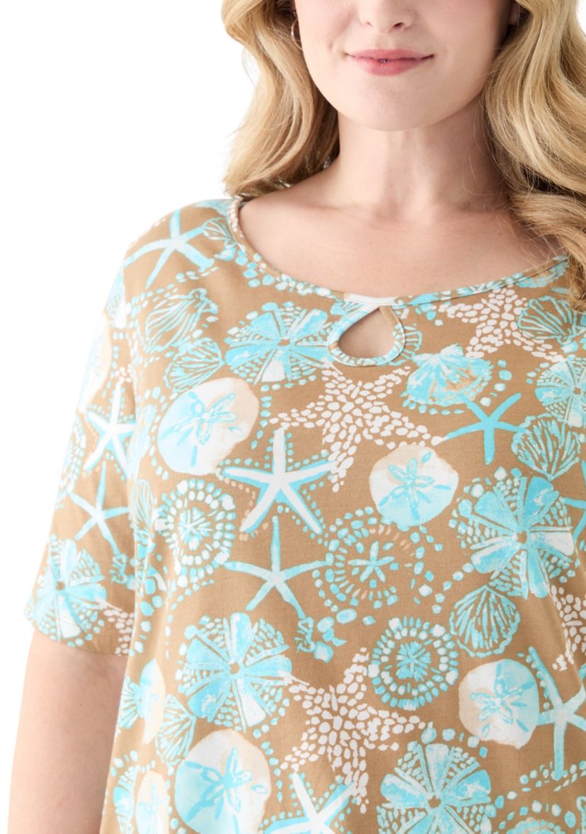 Plus Size Keyhole Border Printed Top