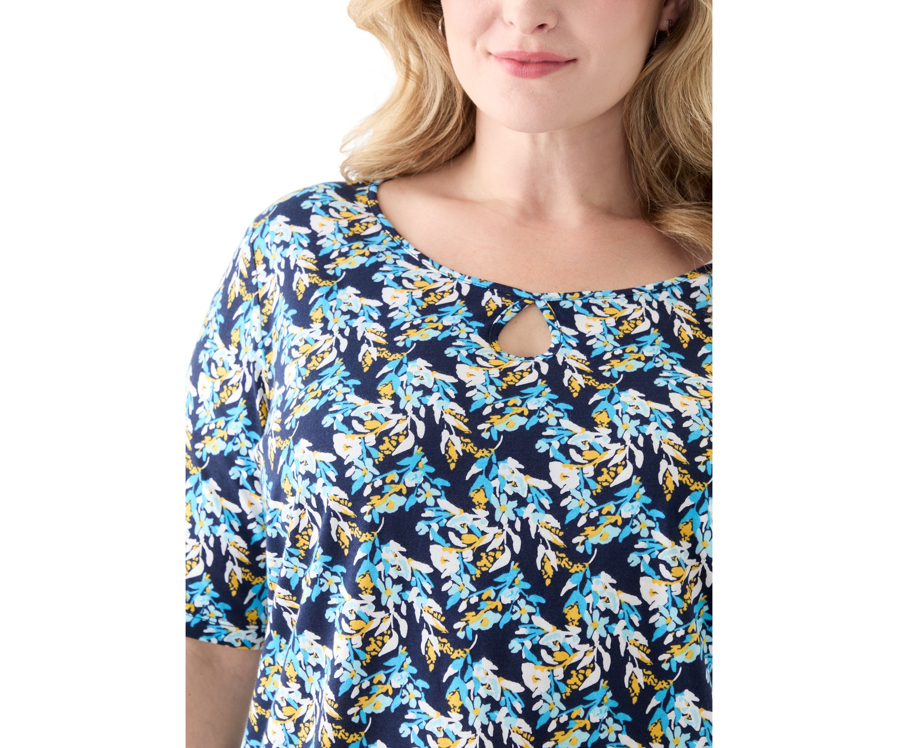 Plus Size Printed Keyhole Top