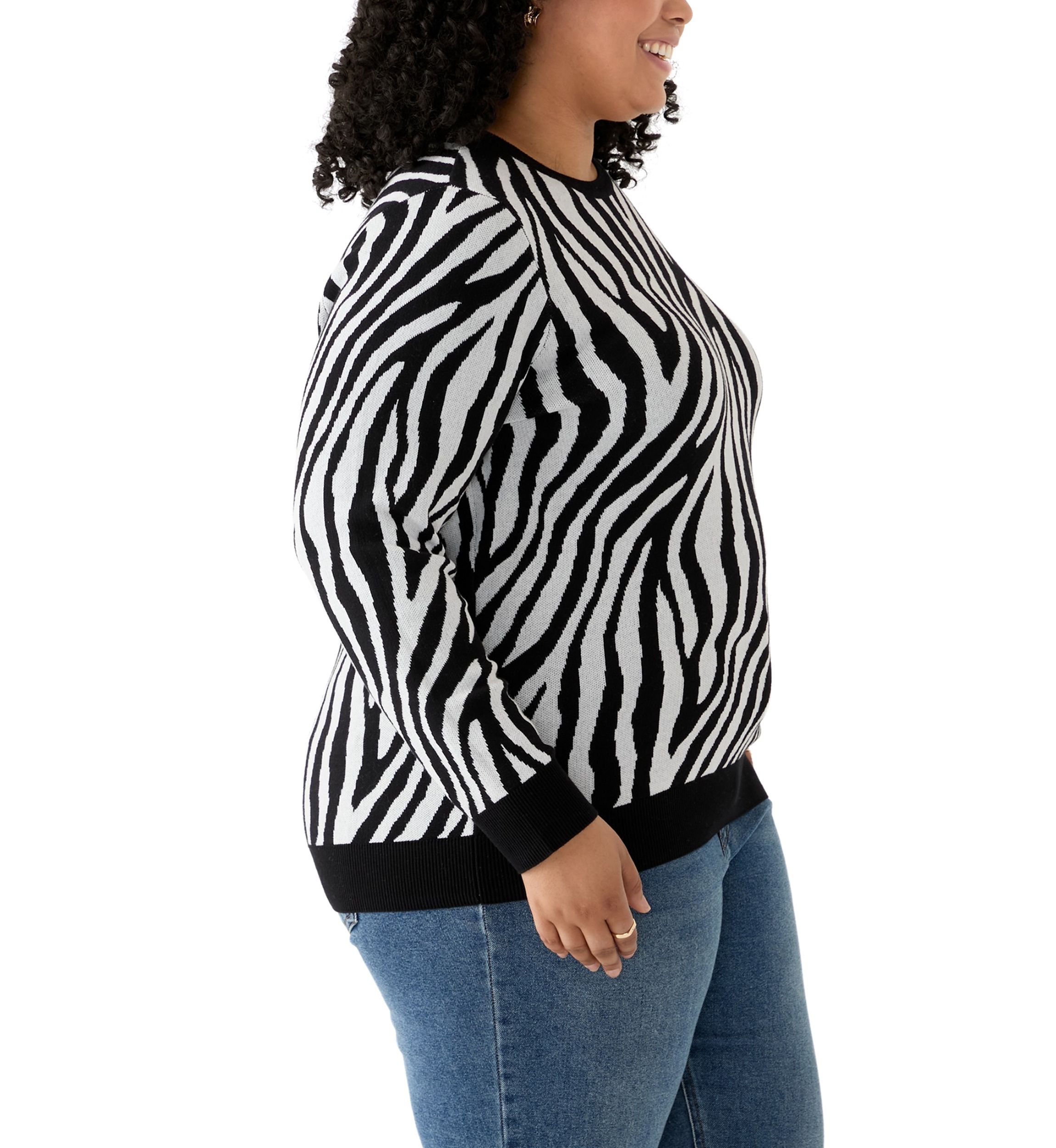 Plus Size Long Sleeve Crew Neck Zebra Print Jacquard Sweater