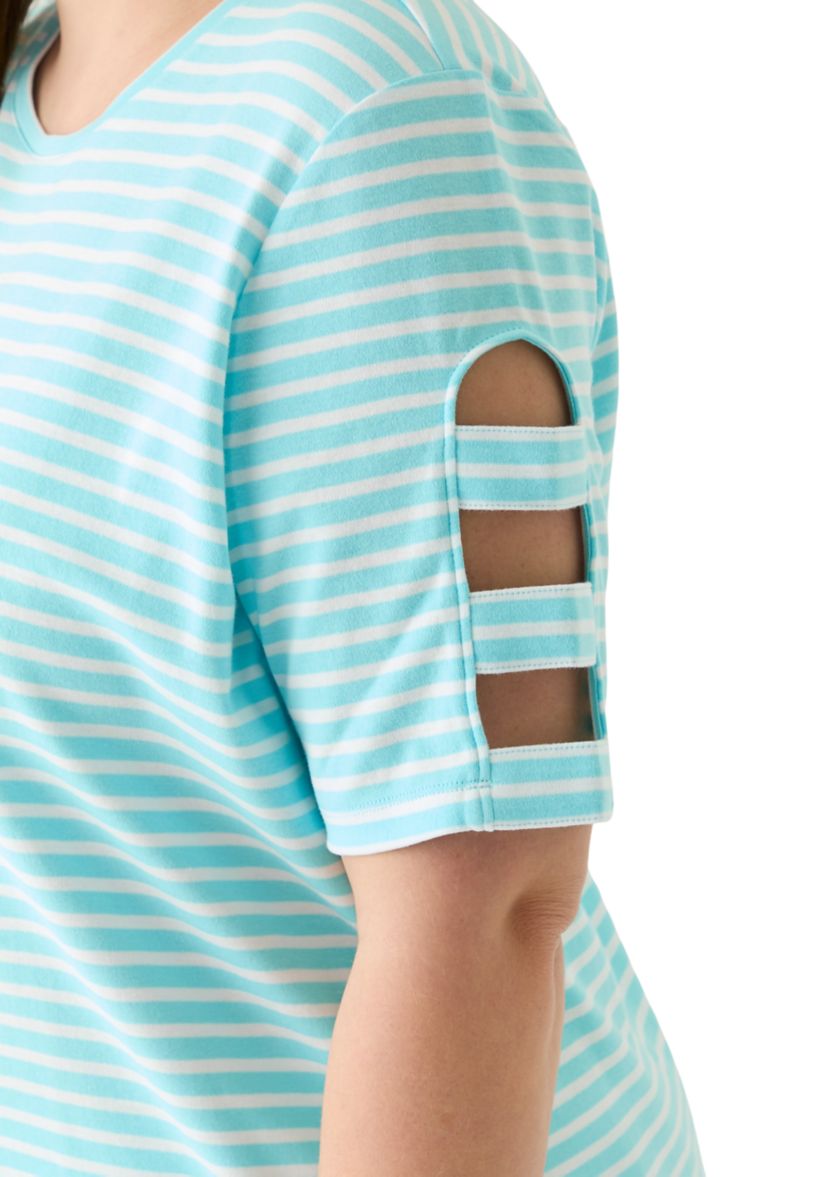 Plus Size Elbow Ladder Sleeve Top
