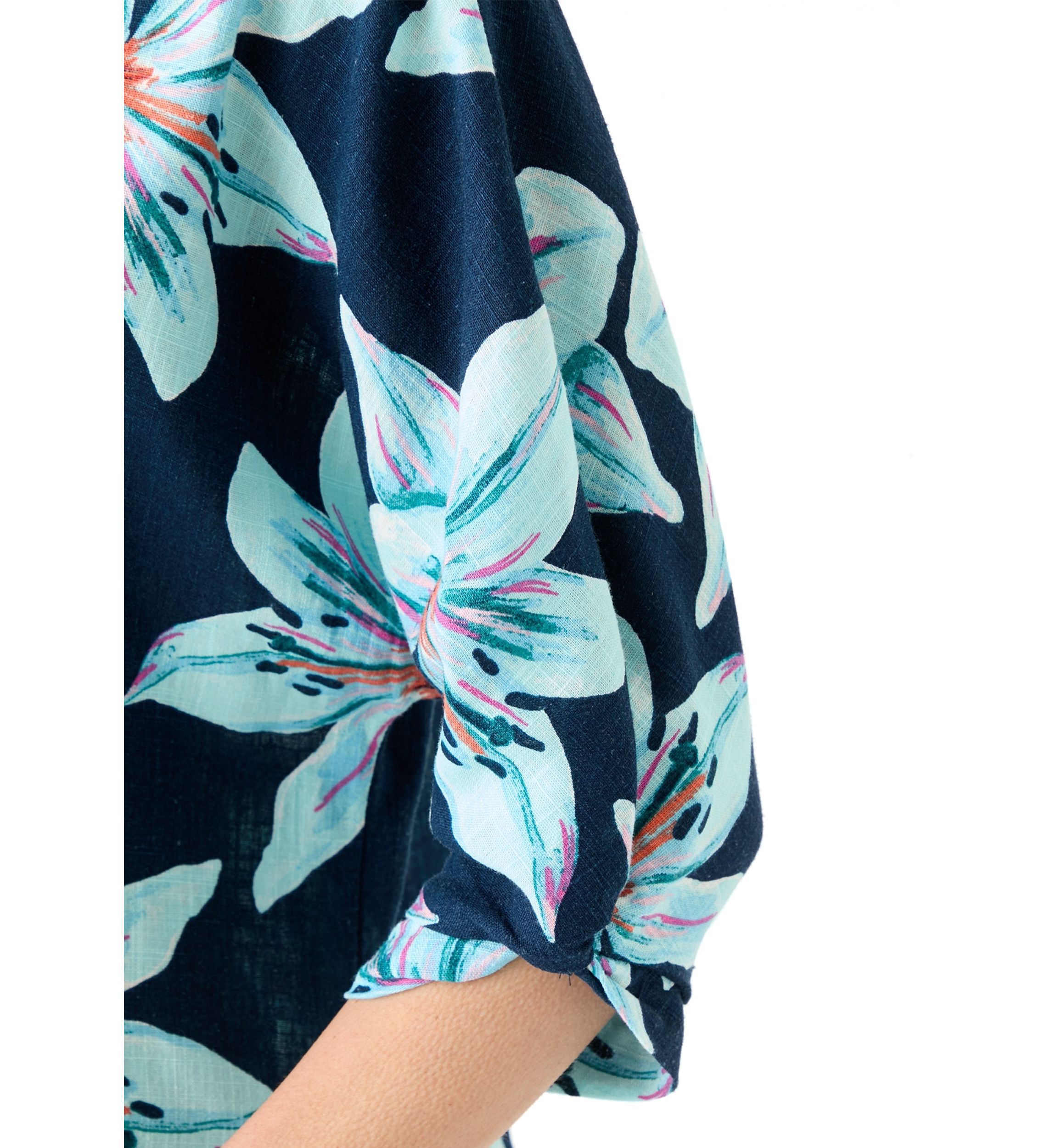 Womens 3/4 Sleeve Dolman Printed Top