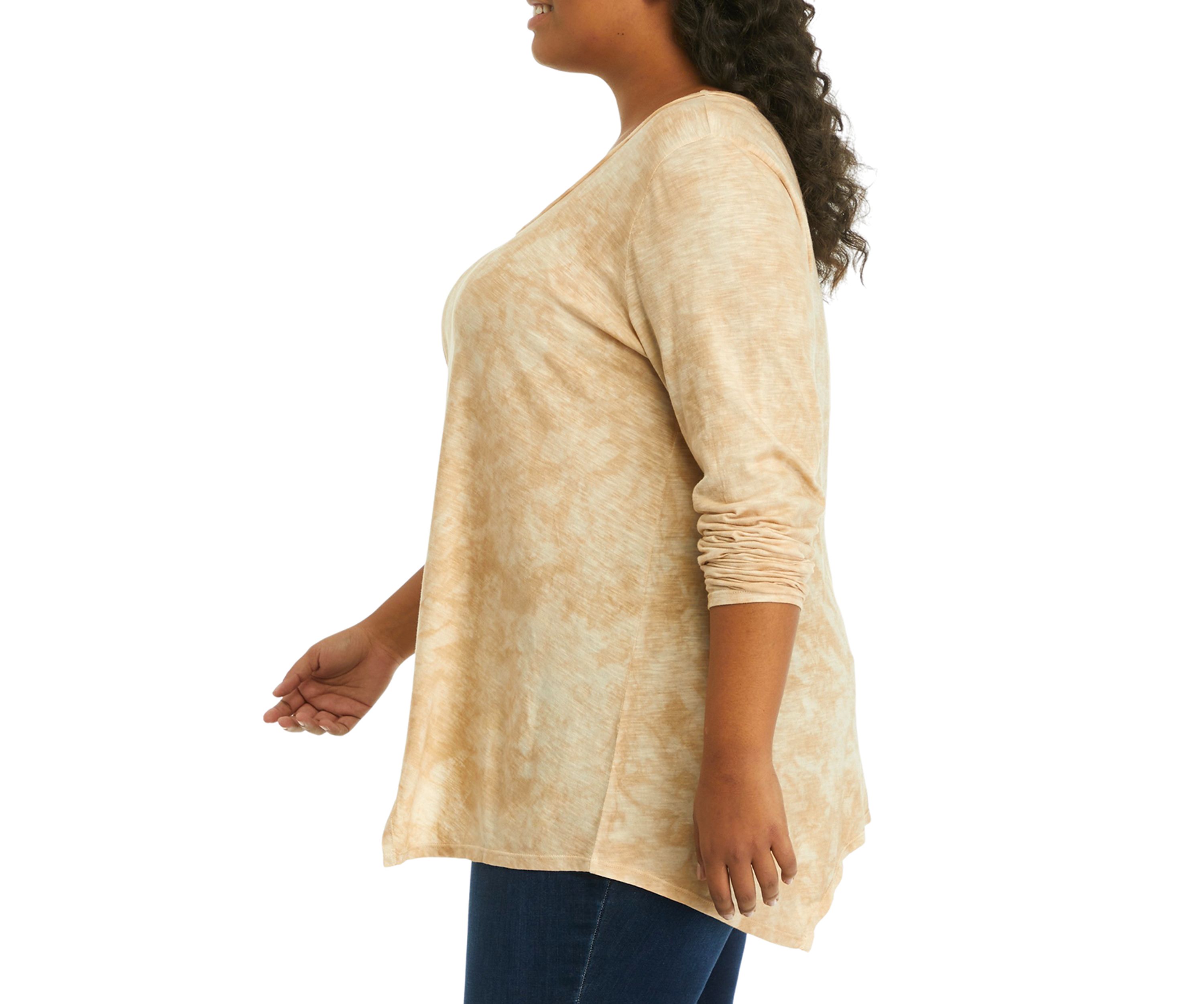 Plus Size Long Sleeve Scoop Neck Shark Bite Top
