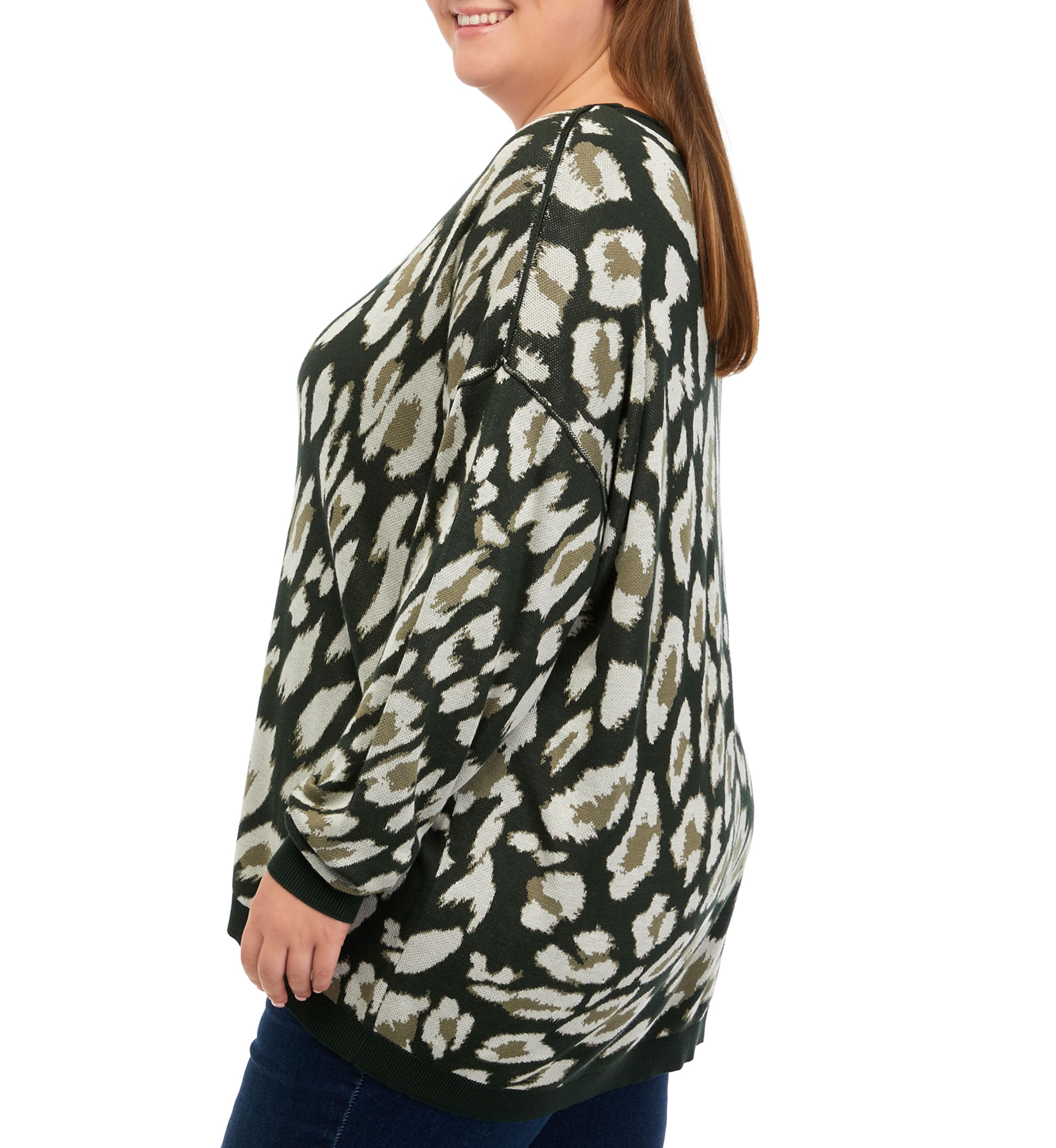 Plus Size Printed Pullover Sweater